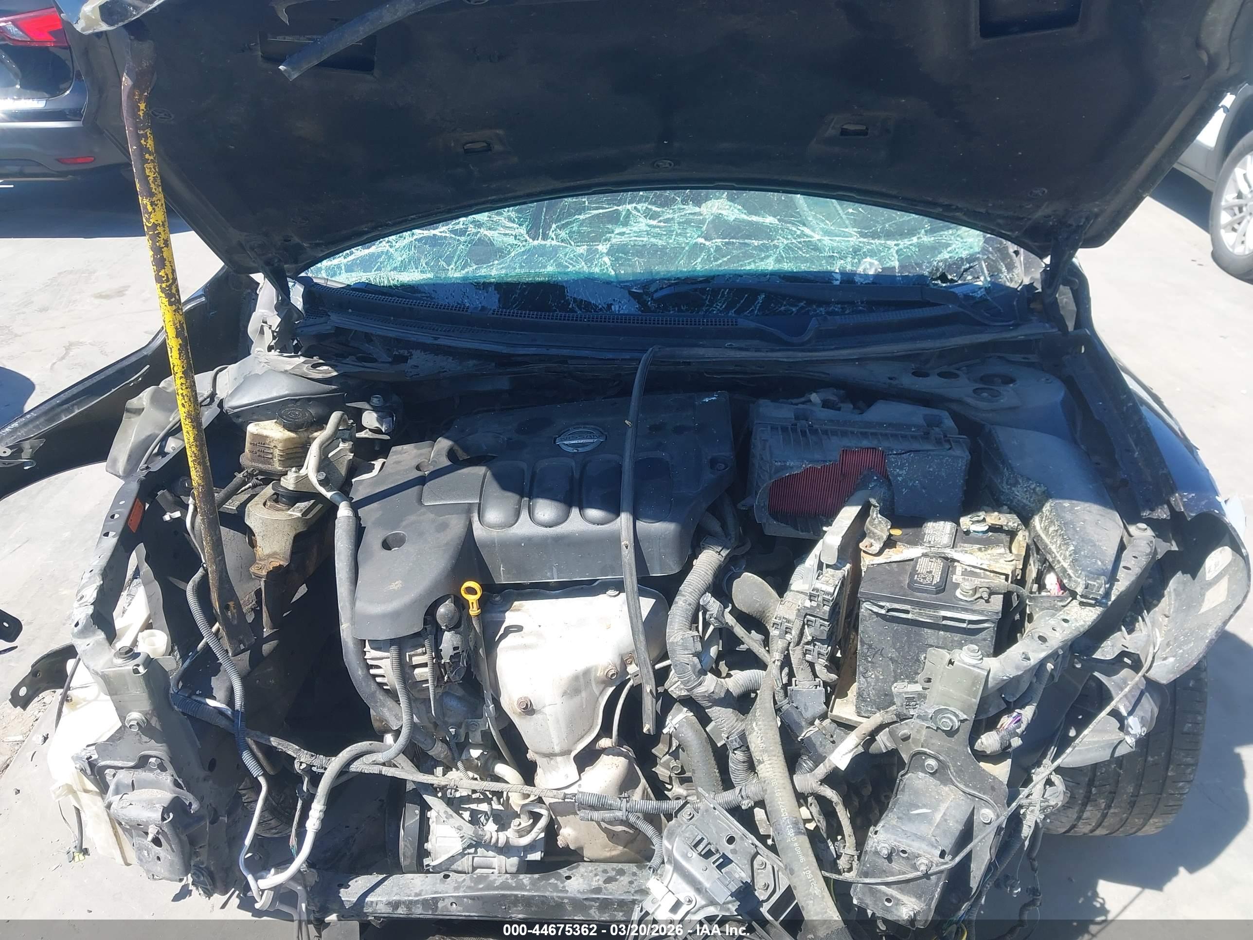 NISSAN ALTIMA image 10
