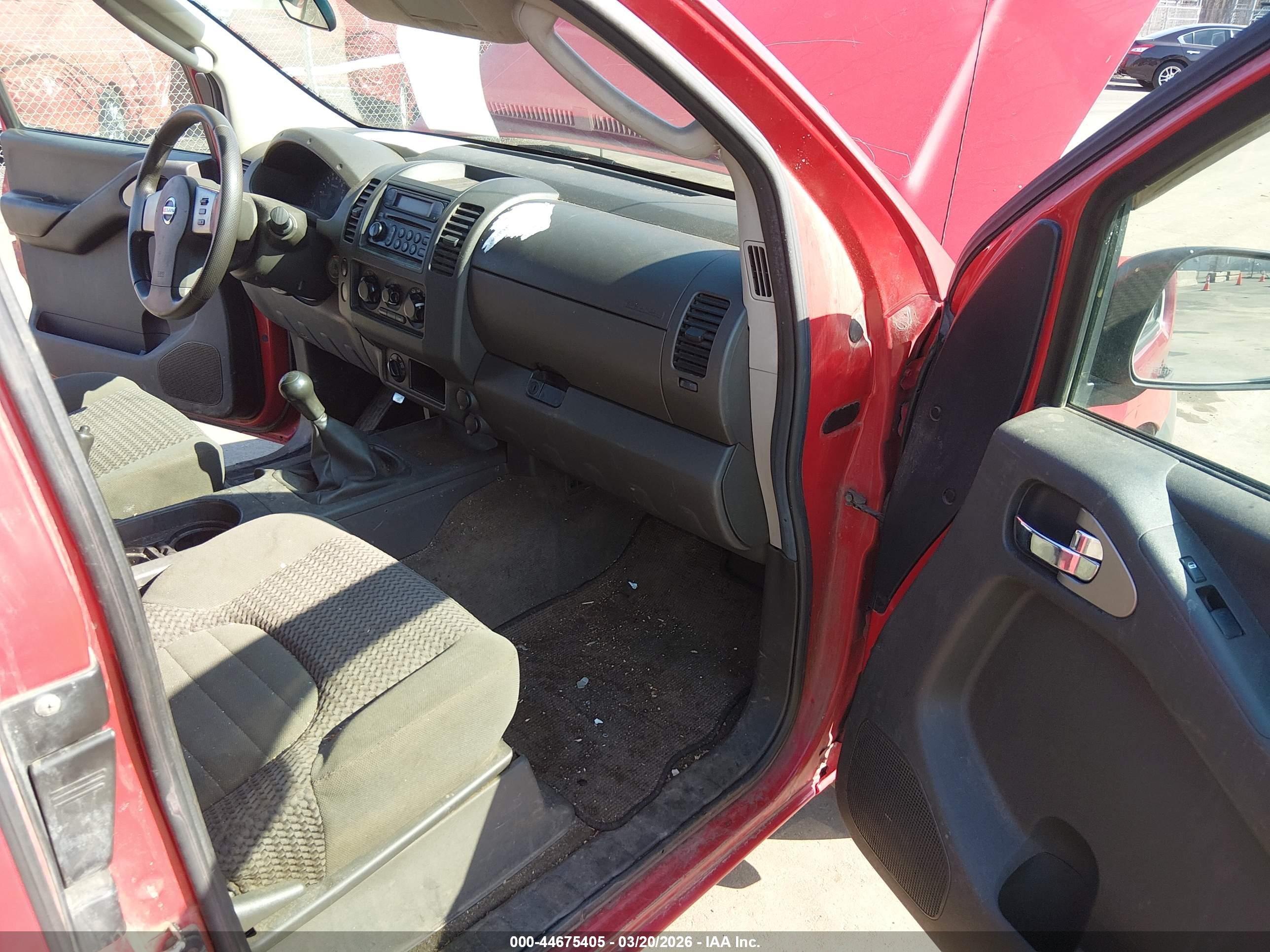 NISSAN FRONTIER image 5