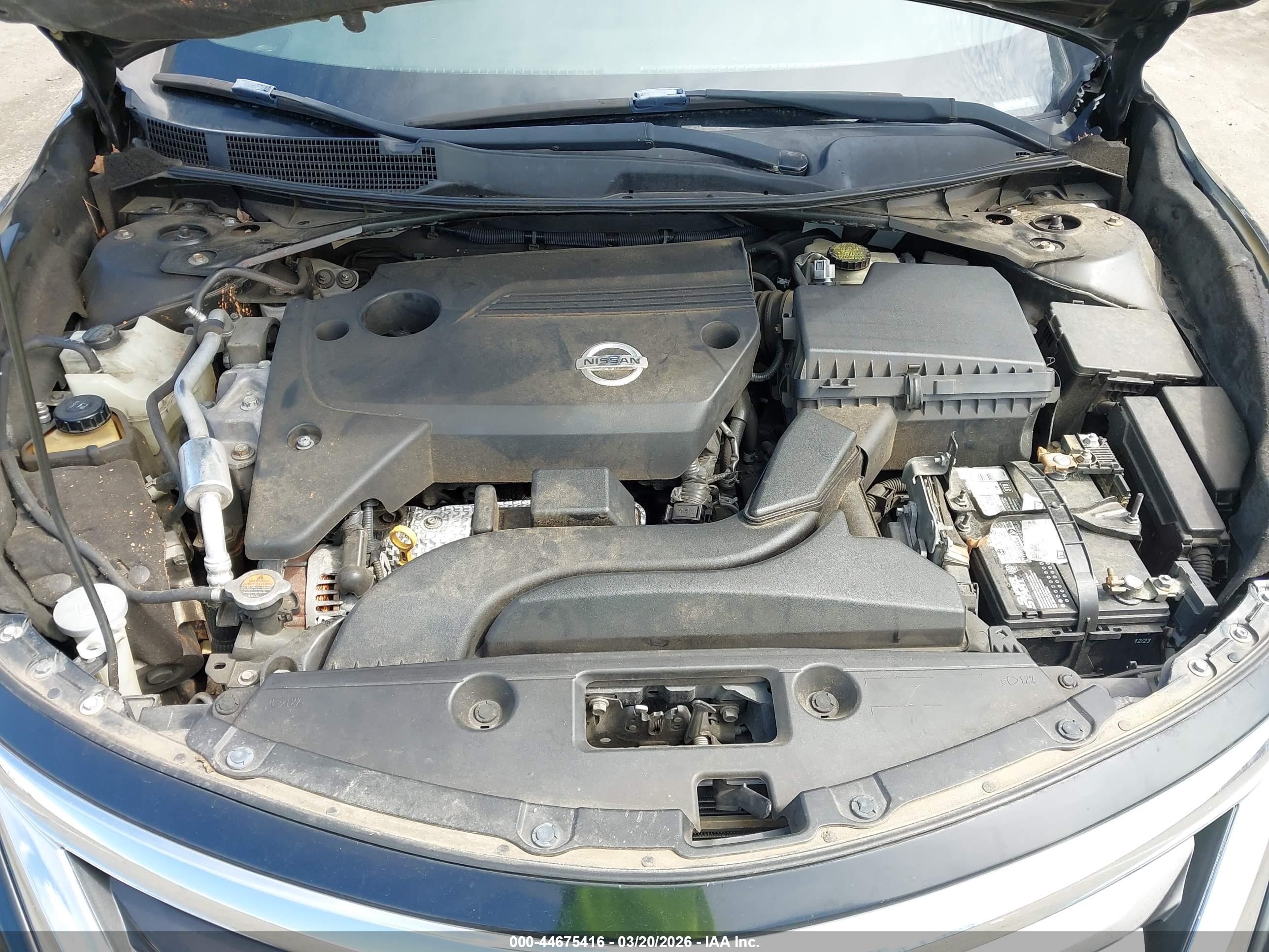 NISSAN ALTIMA image 10