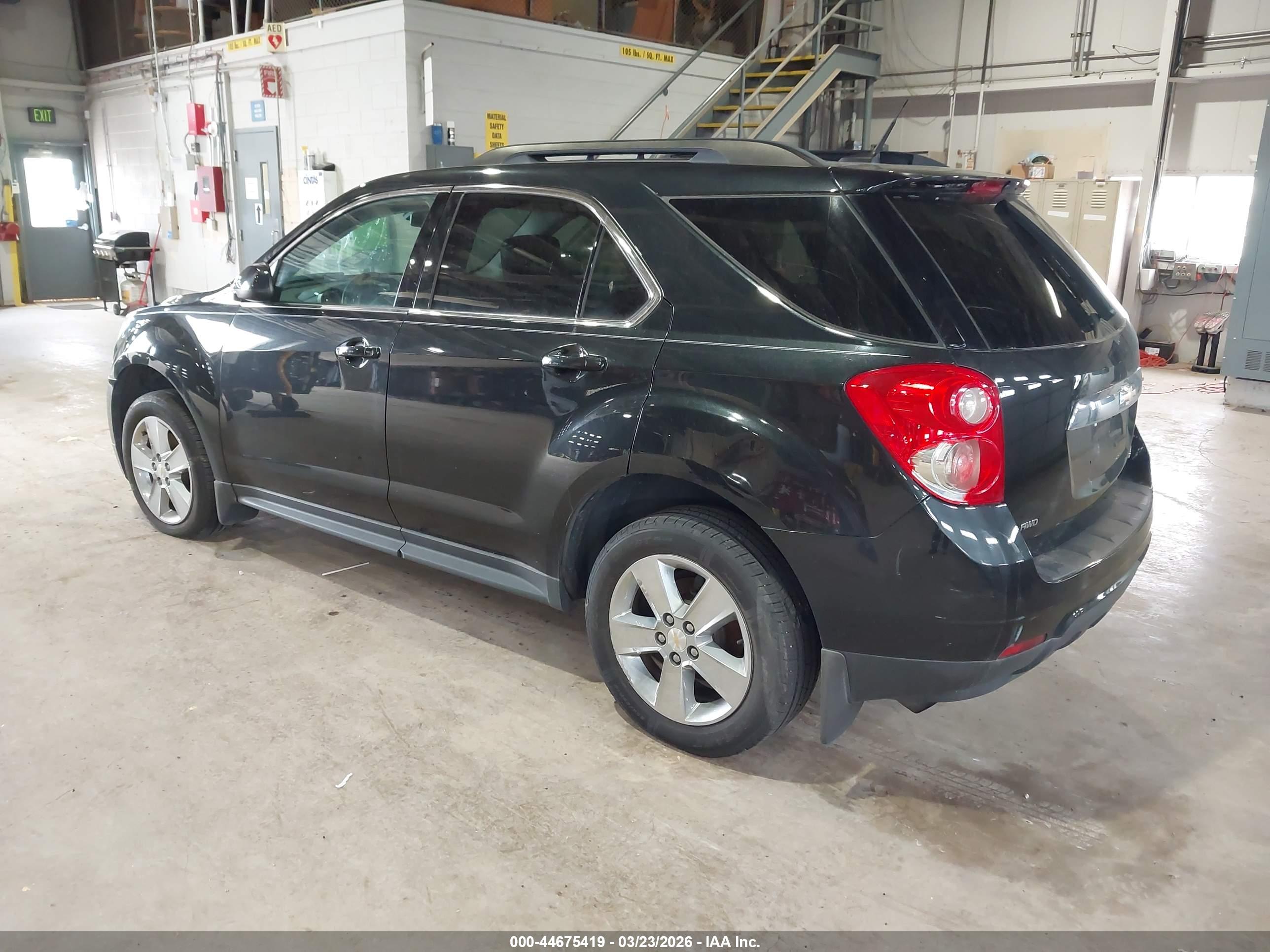 CHEVROLET EQUINOX image 3