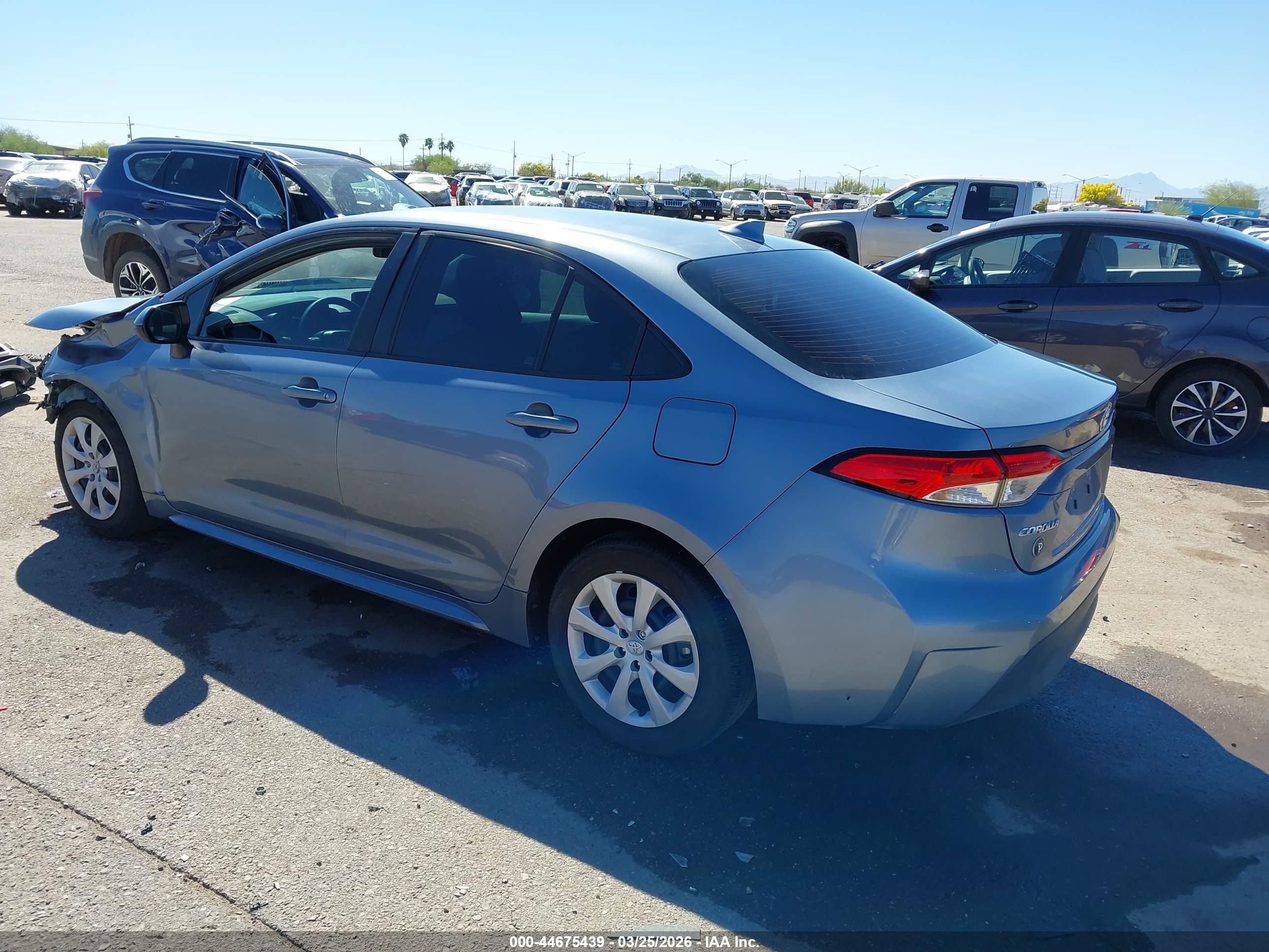 TOYOTA COROLLA image 3