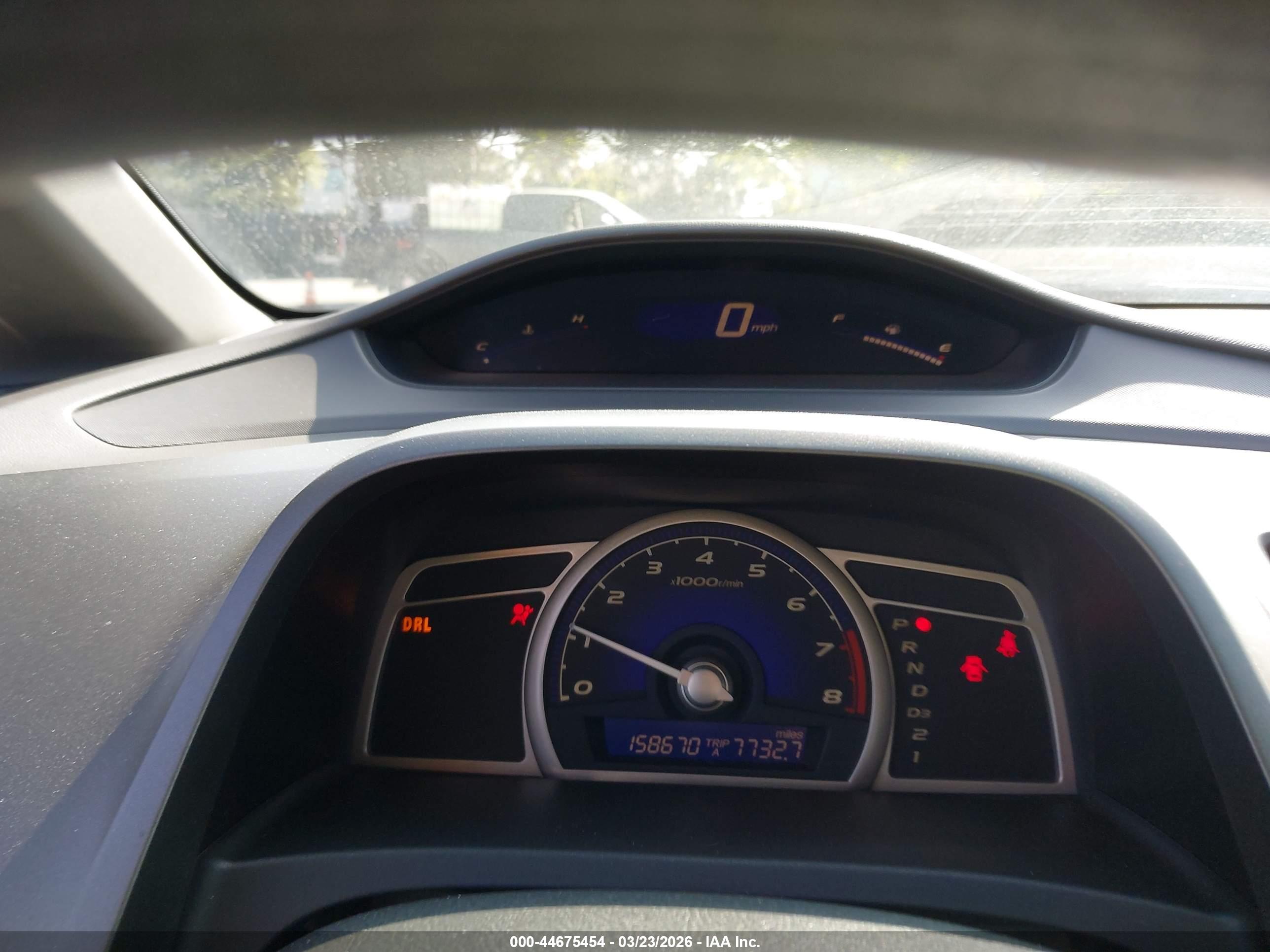 HONDA CIVIC image 7