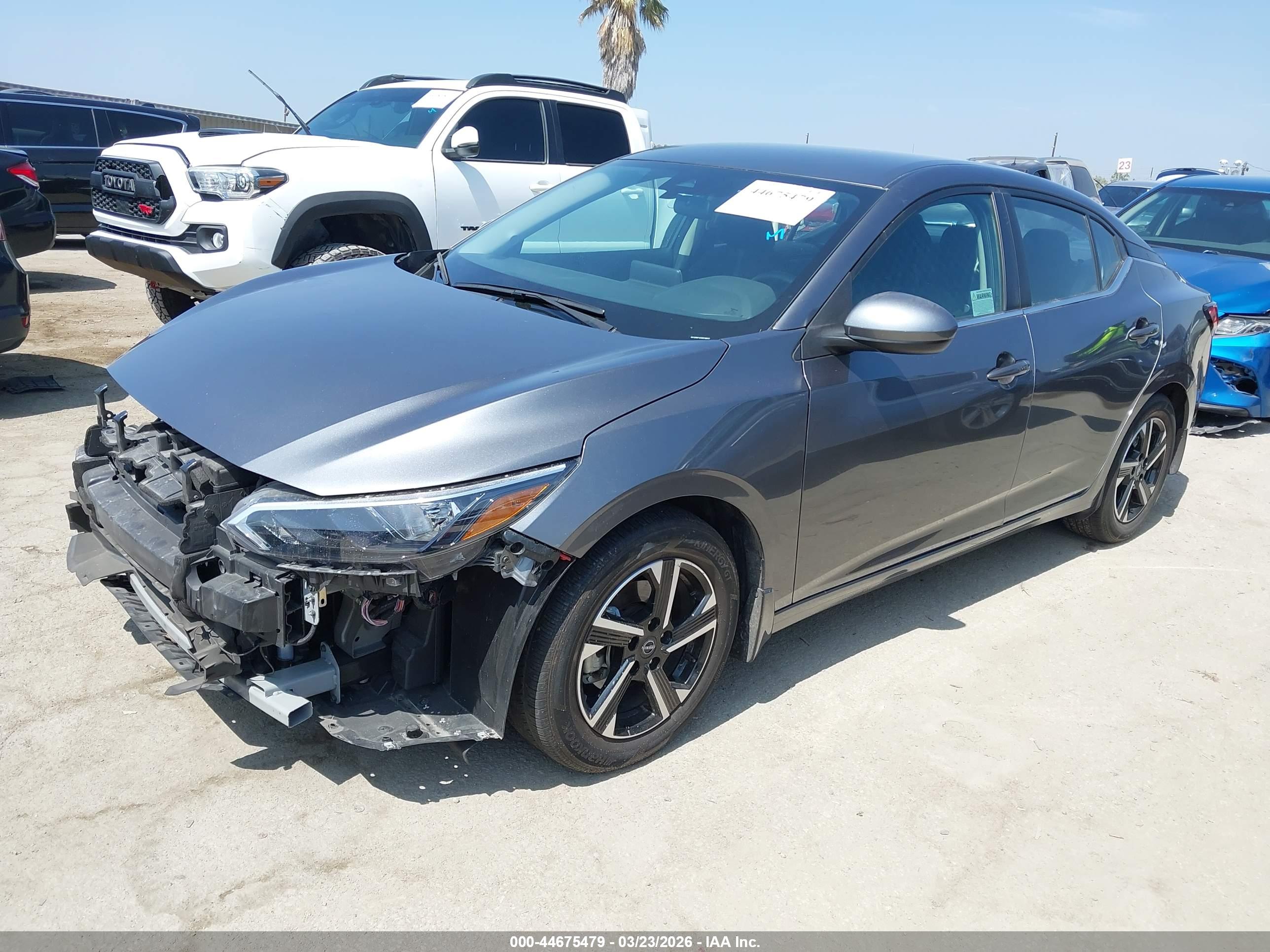 NISSAN SENTRA image 2