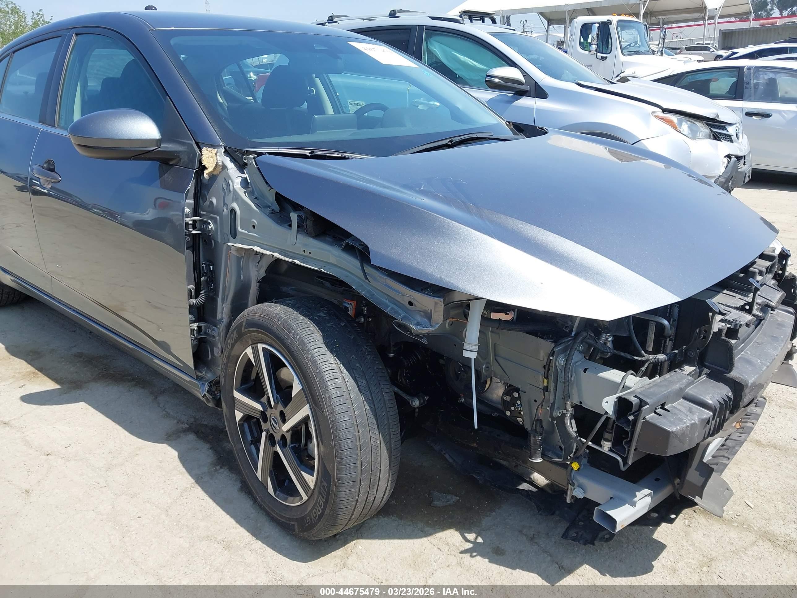 NISSAN SENTRA image 6