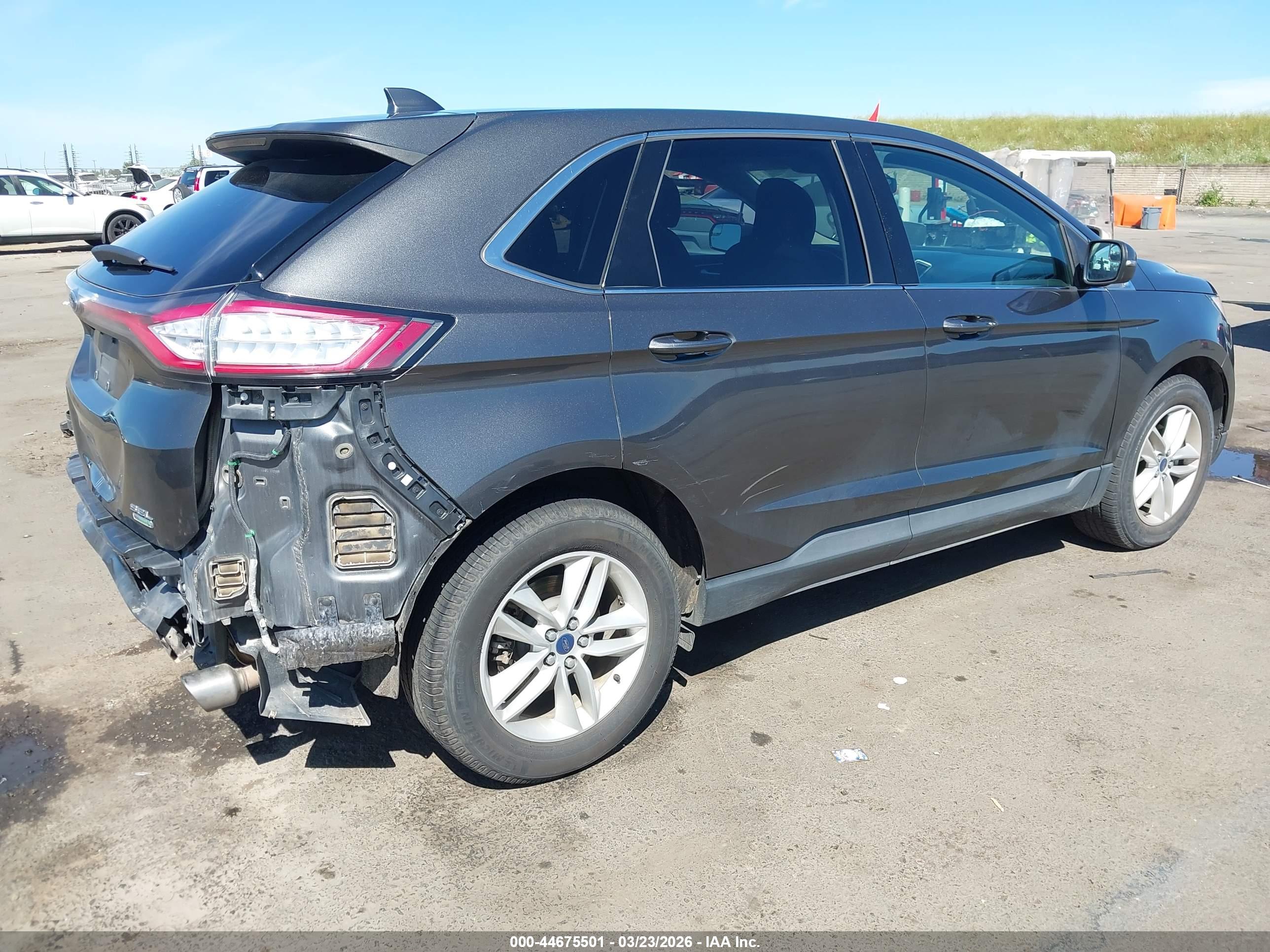 FORD EDGE image 4