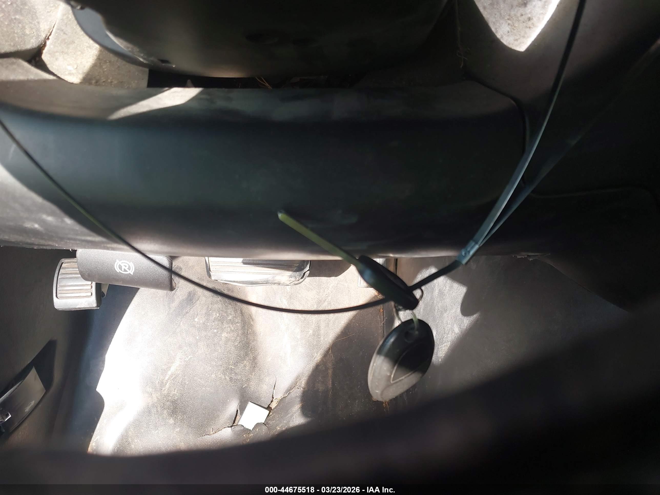 CHEVROLET EXPRESS image 11
