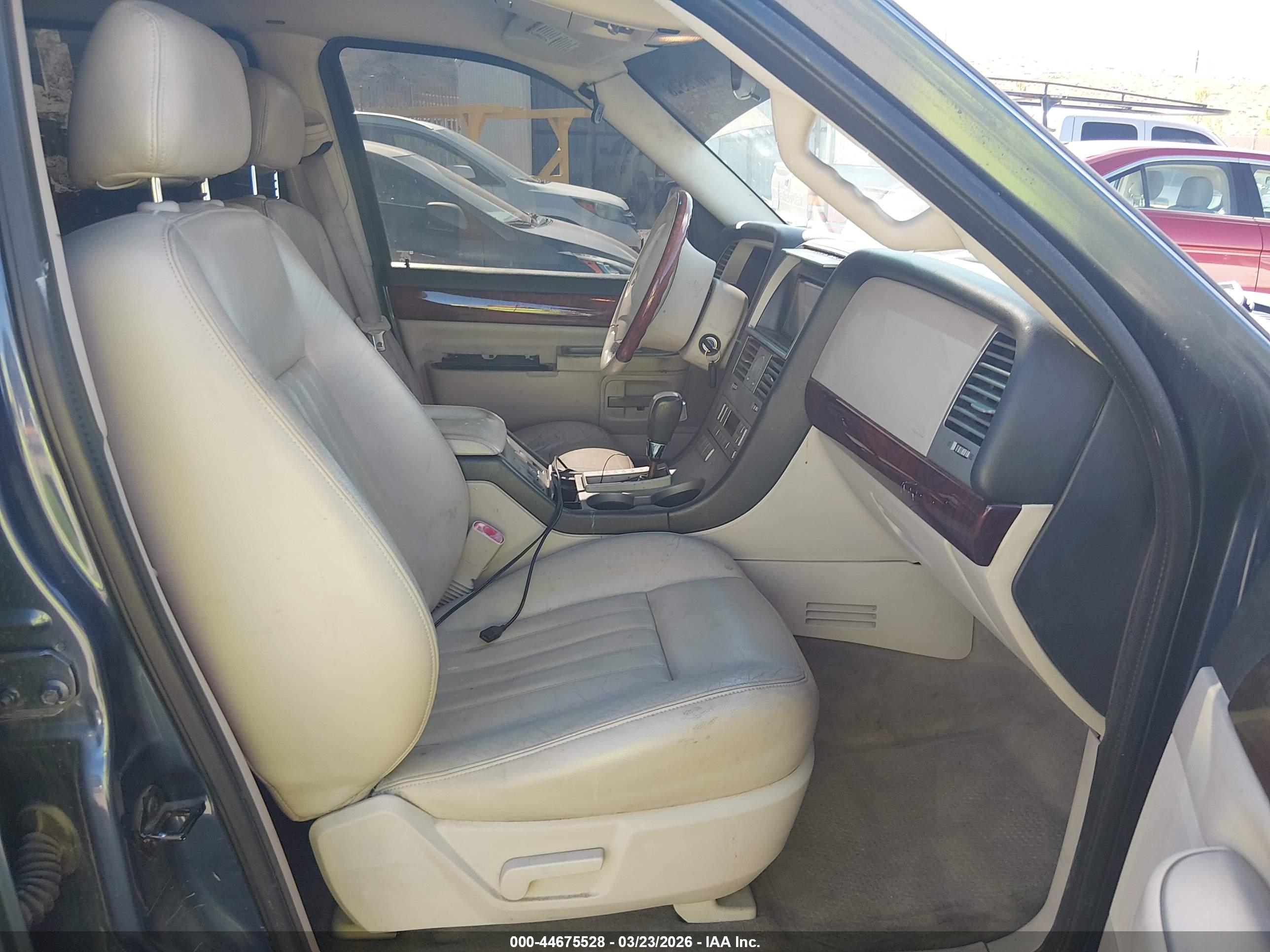 LINCOLN AVIATOR image 5
