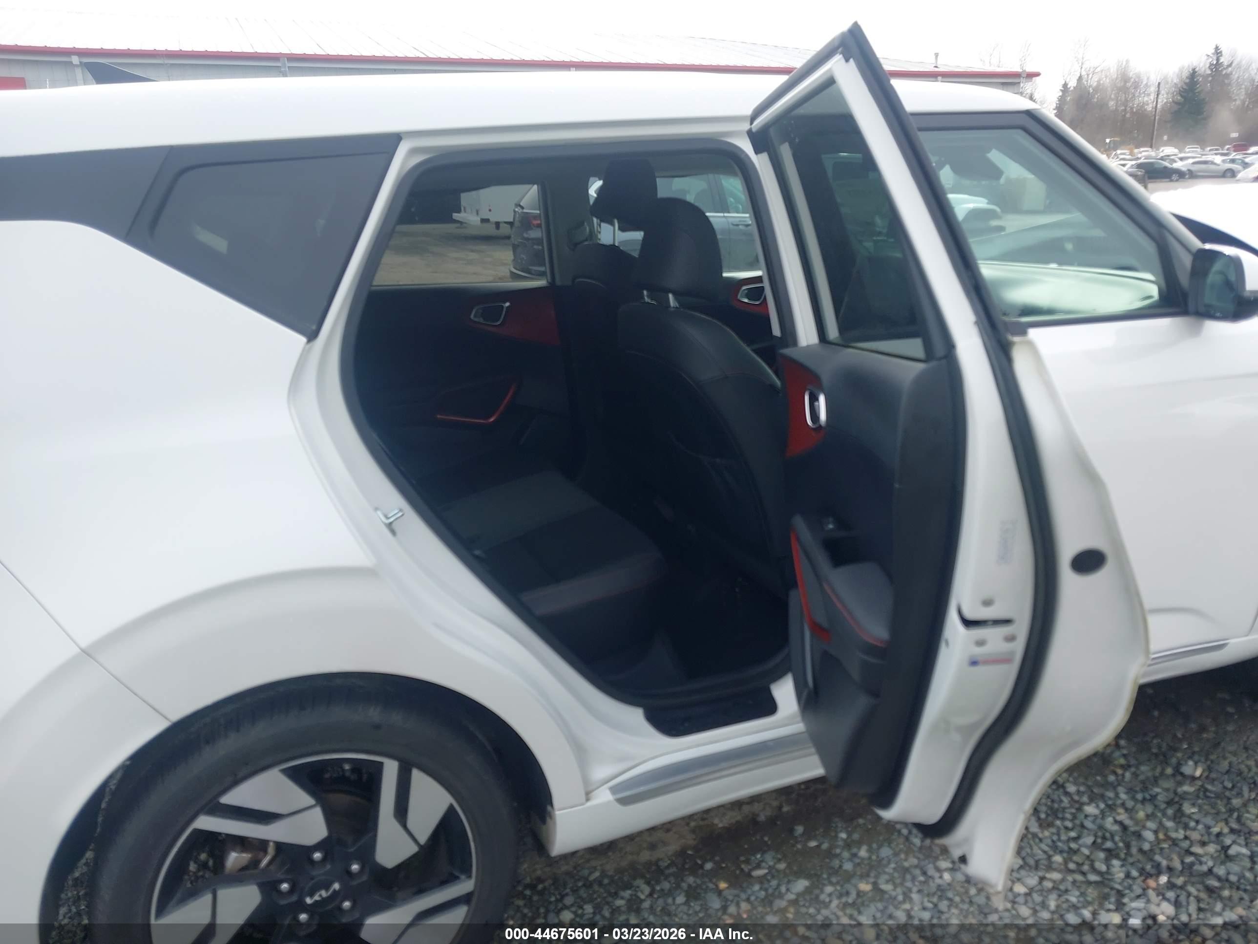 KIA SOUL image 8