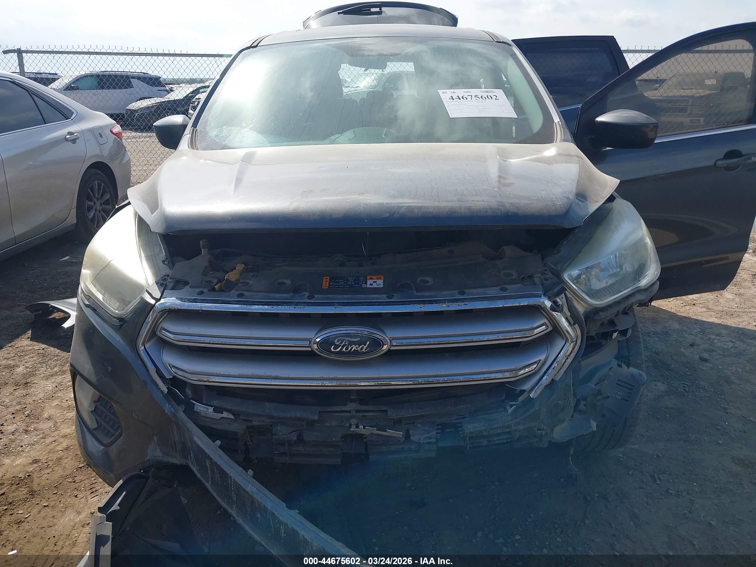 FORD ESCAPE image 6