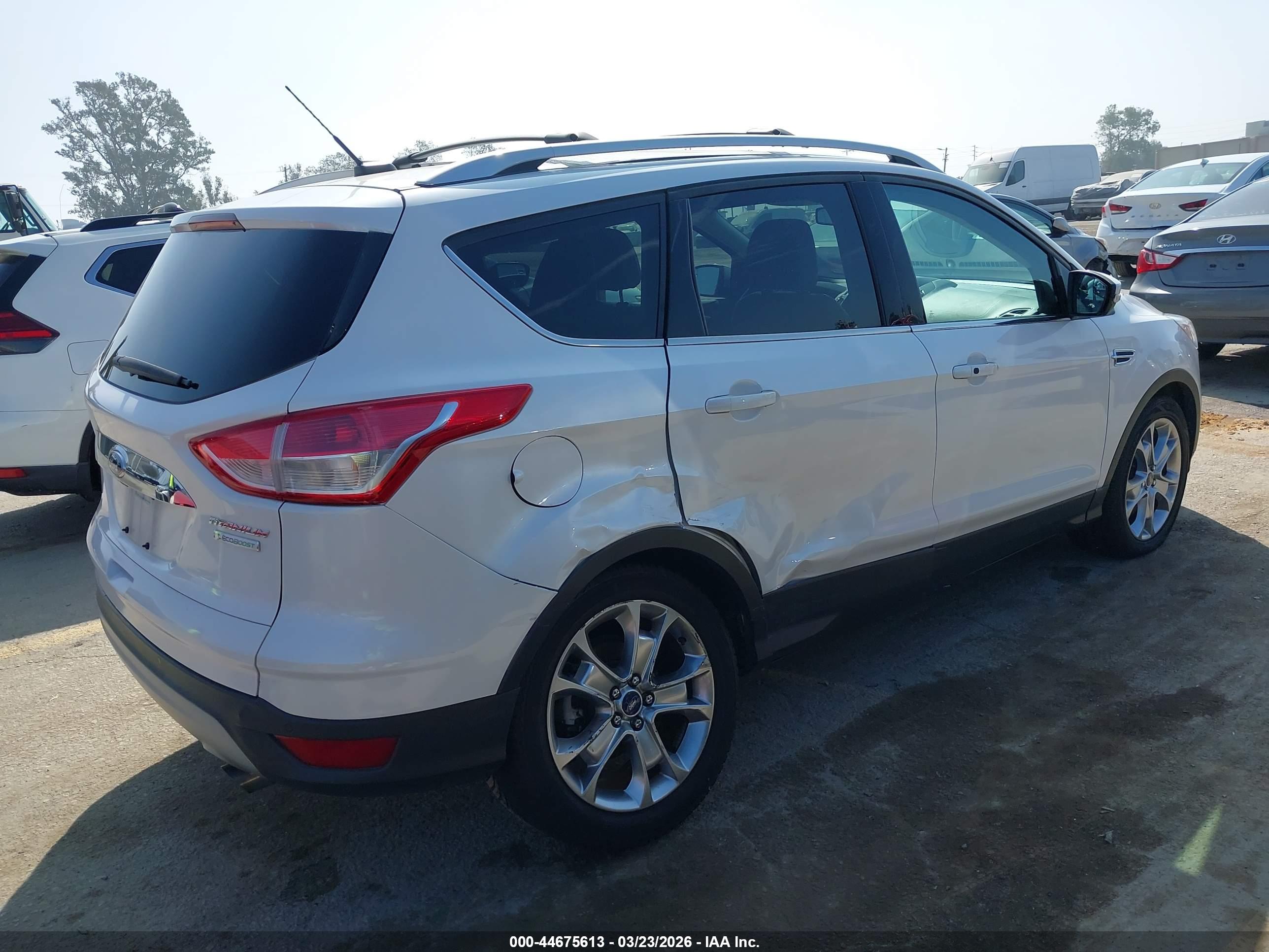 FORD ESCAPE image 4