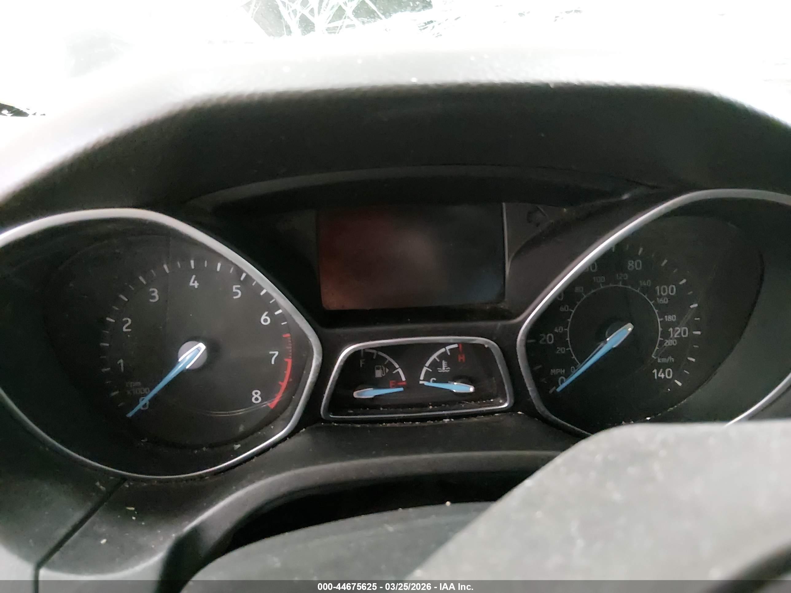 FORD FOCUS image 7