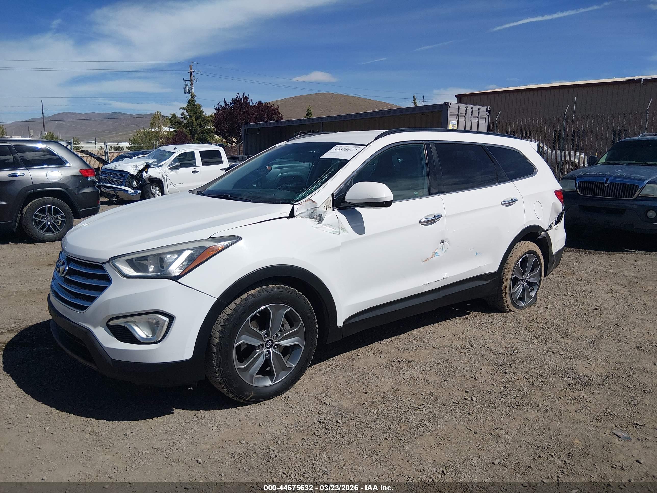HYUNDAI SANTA image 2