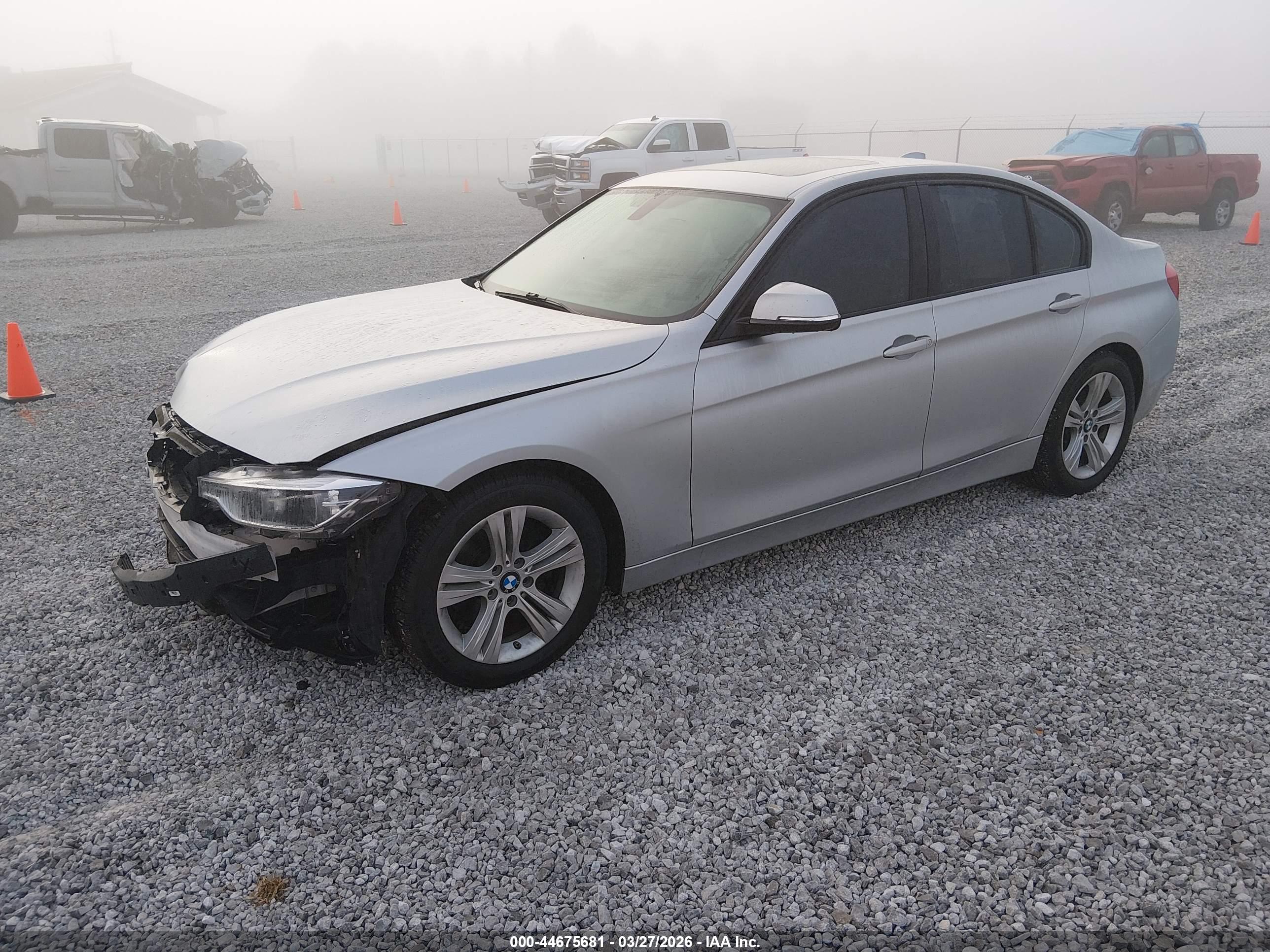 BMW 328I image 2