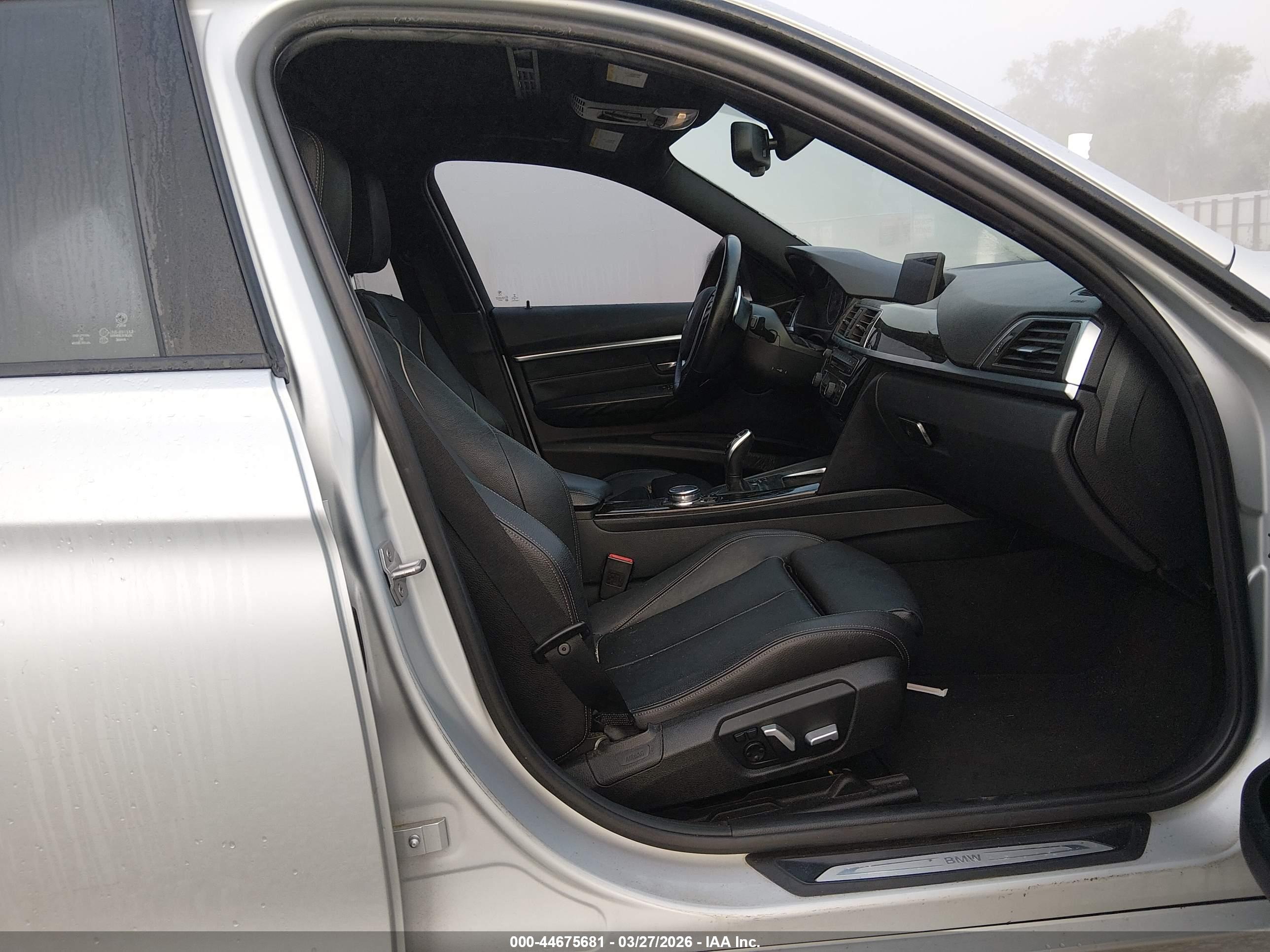 BMW 328I image 5