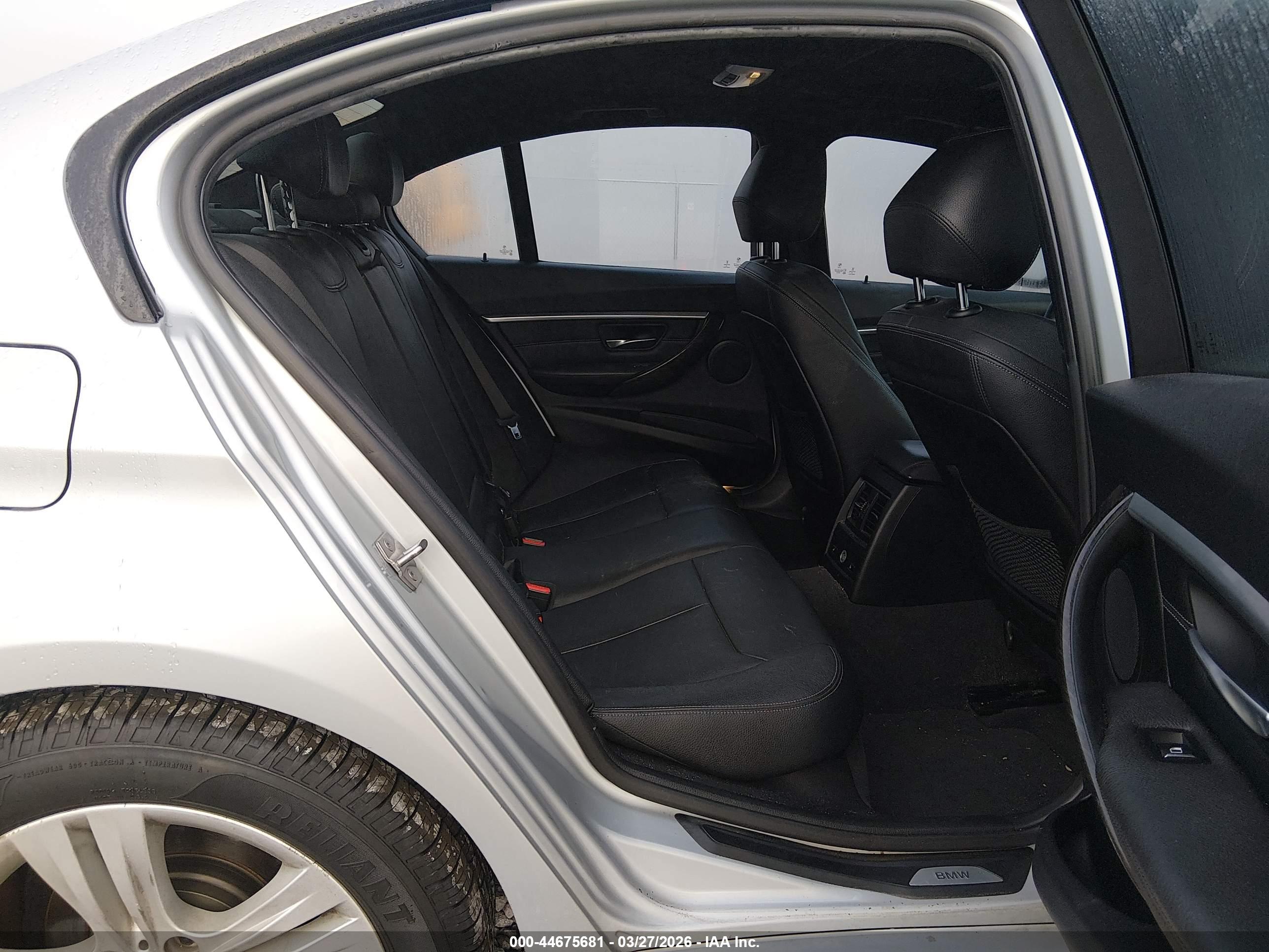 BMW 328I image 8