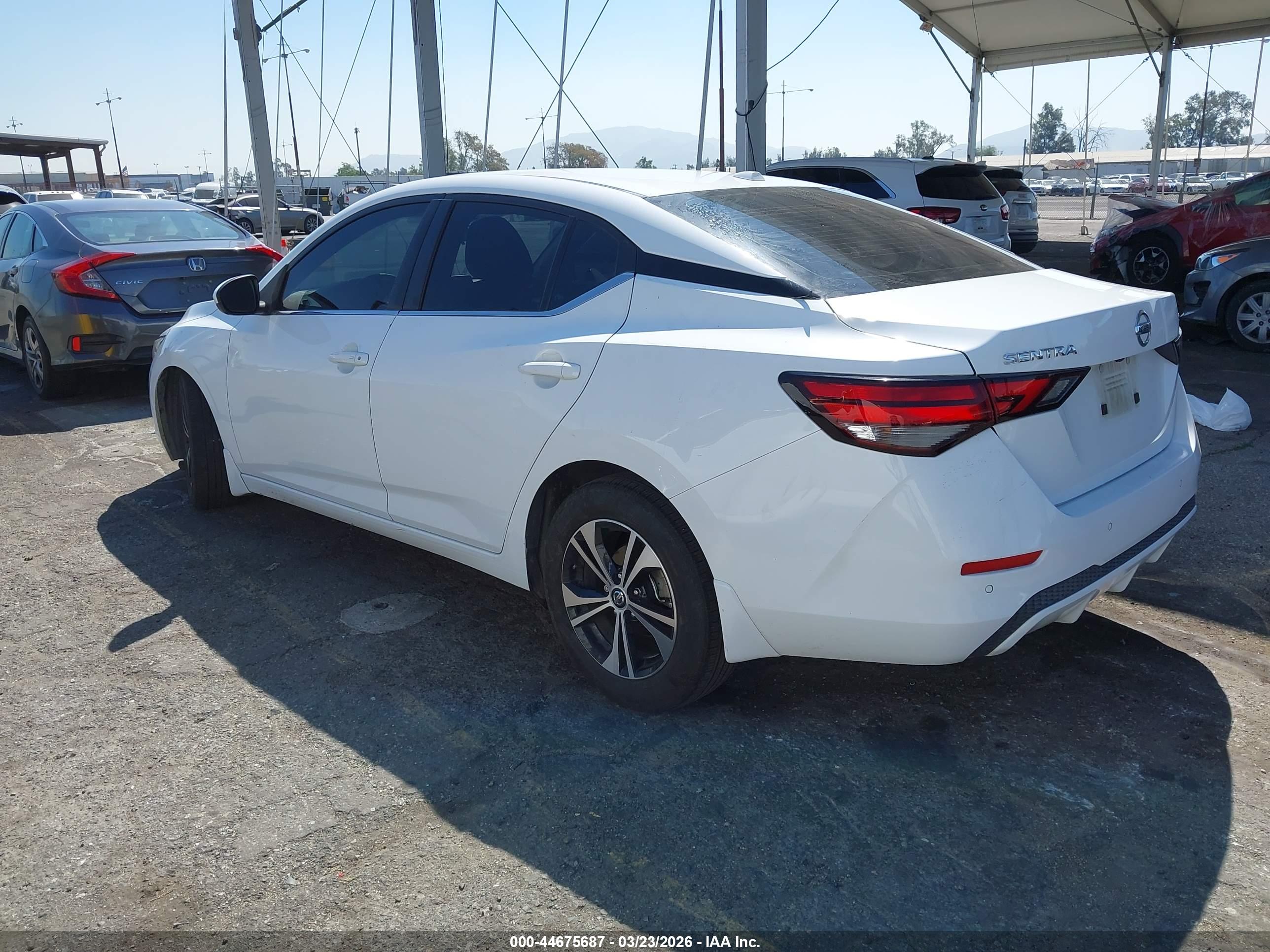 NISSAN SENTRA image 3