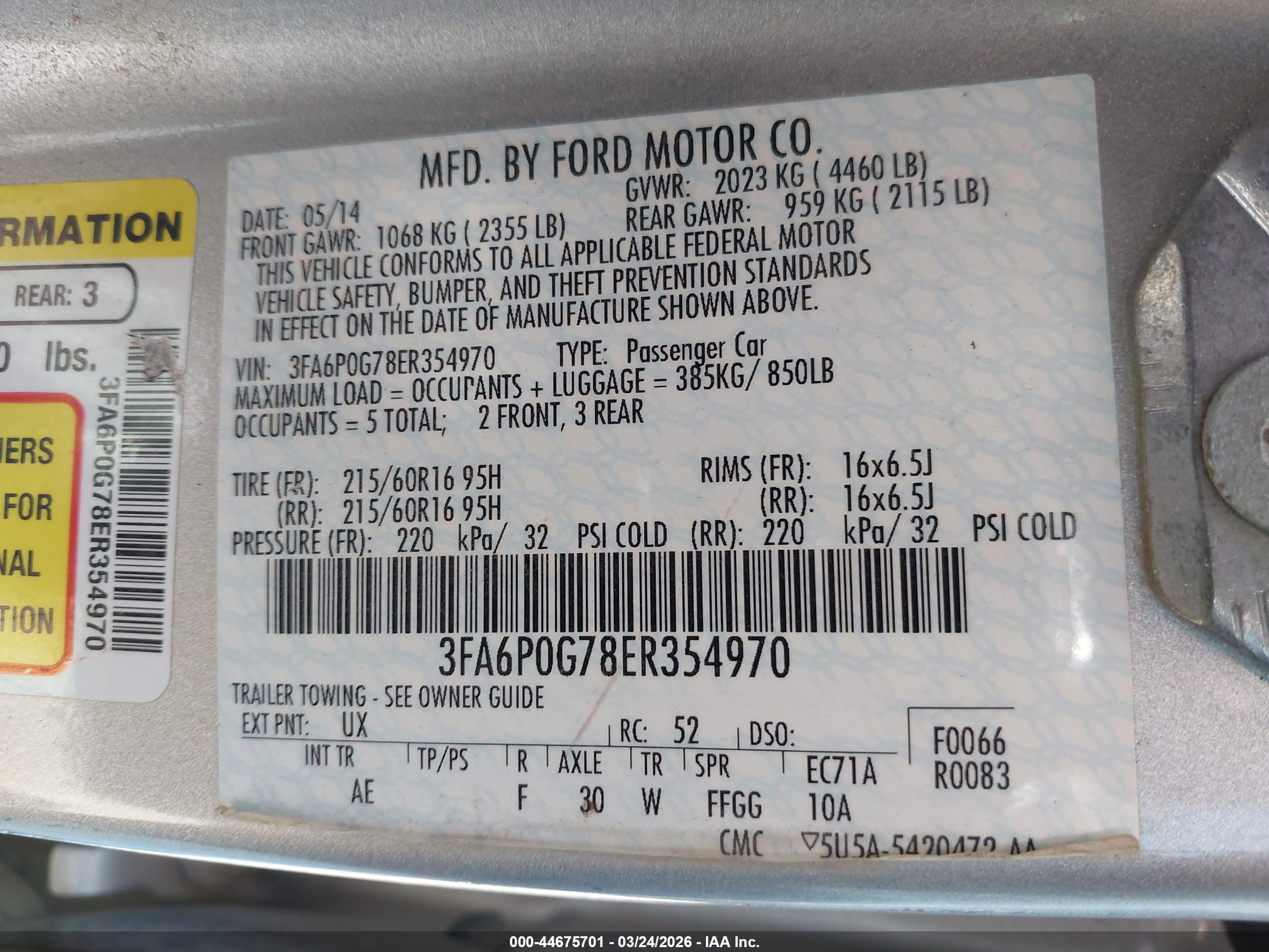 FORD FUSION image 9
