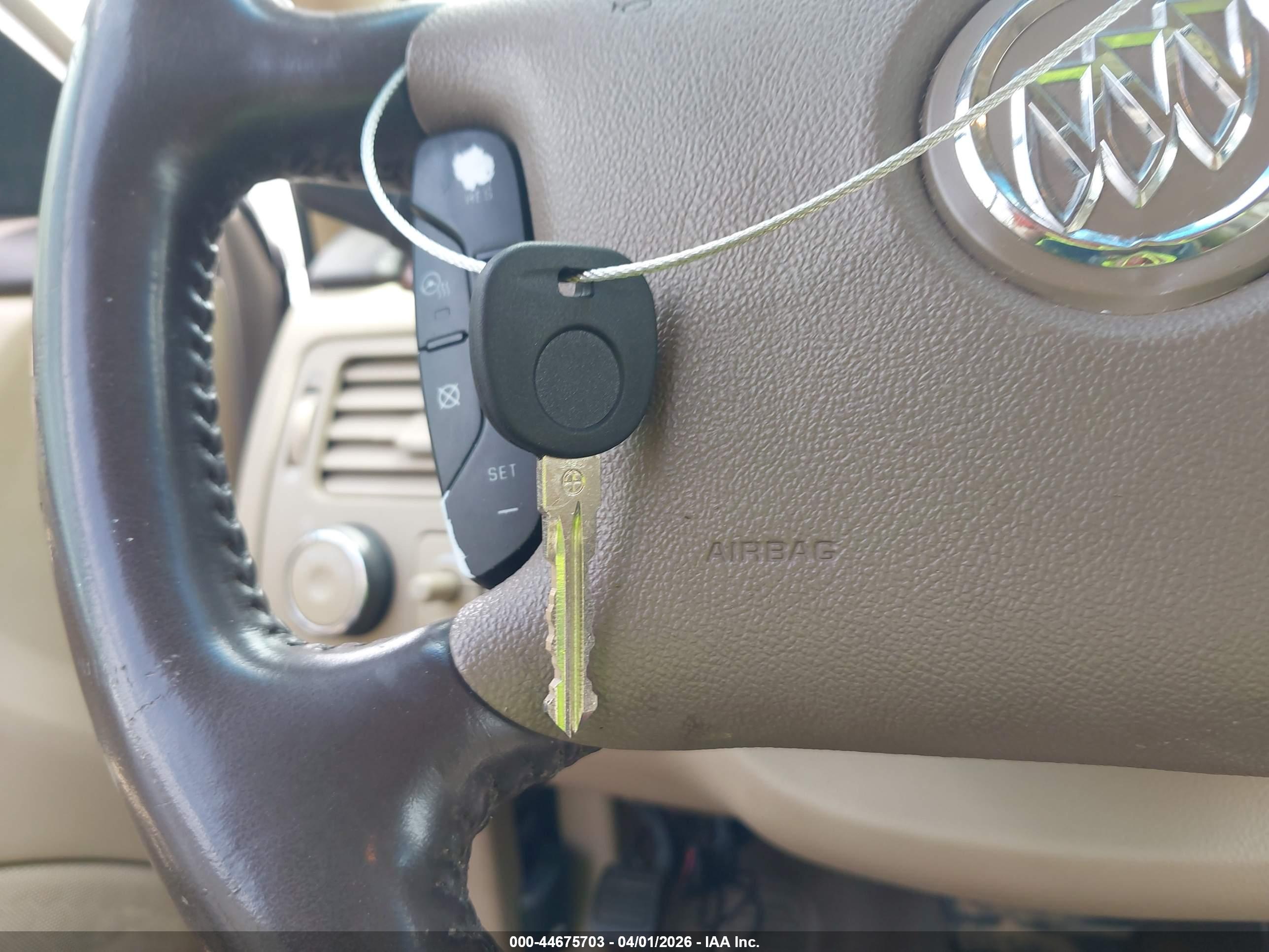 BUICK LUCERNE image 11