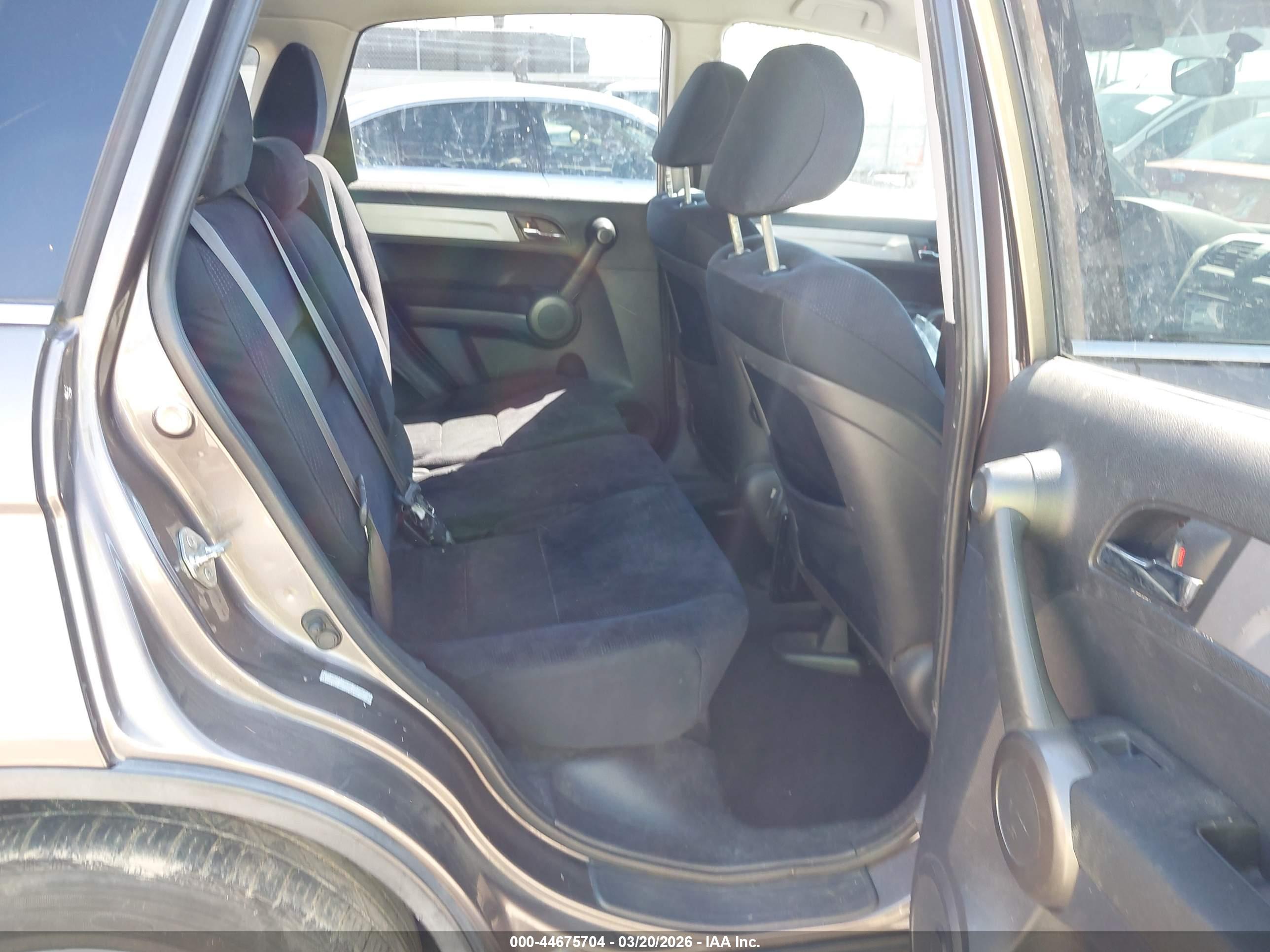 HONDA CR-V image 8