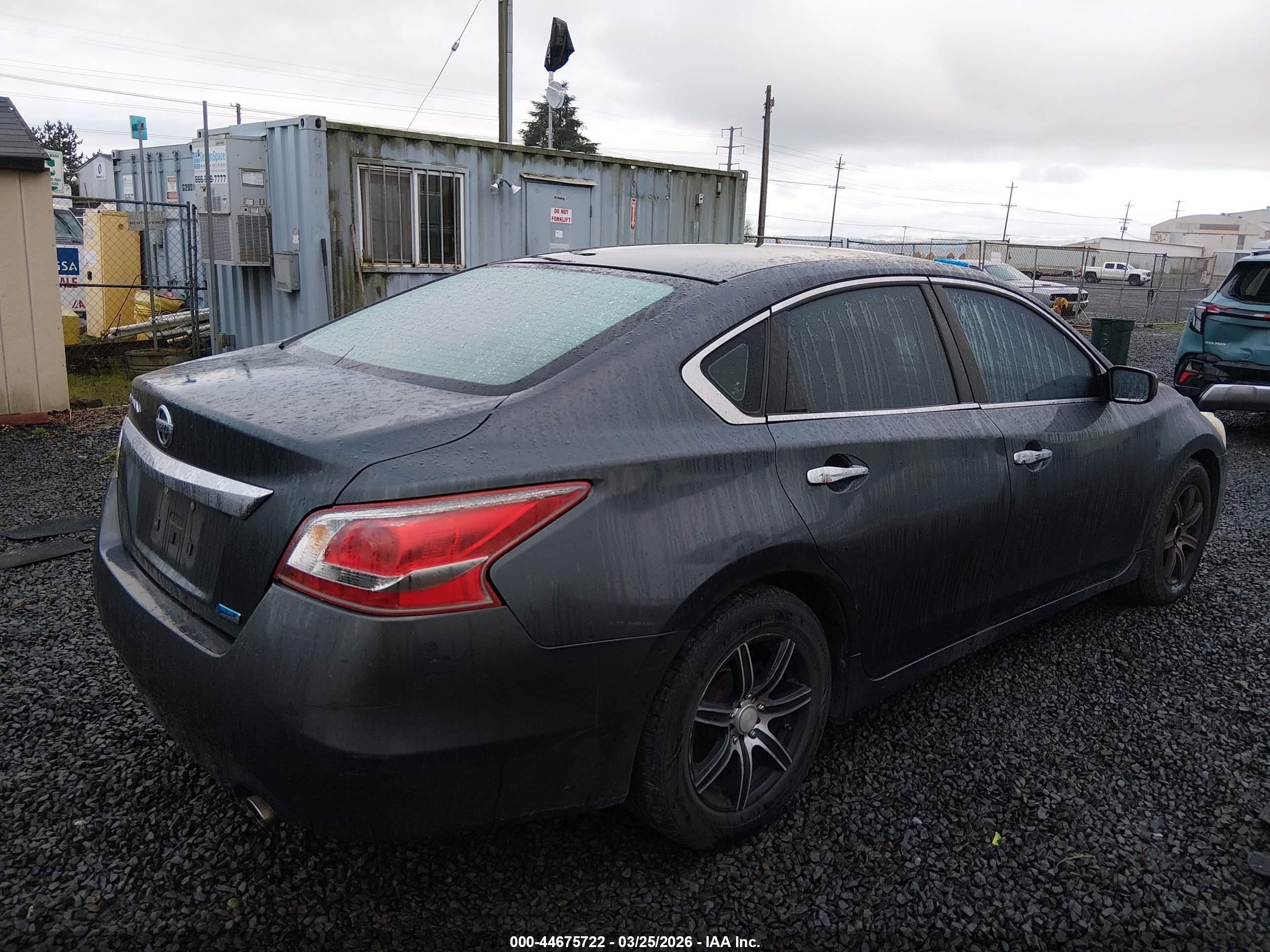 NISSAN ALTIMA image 4