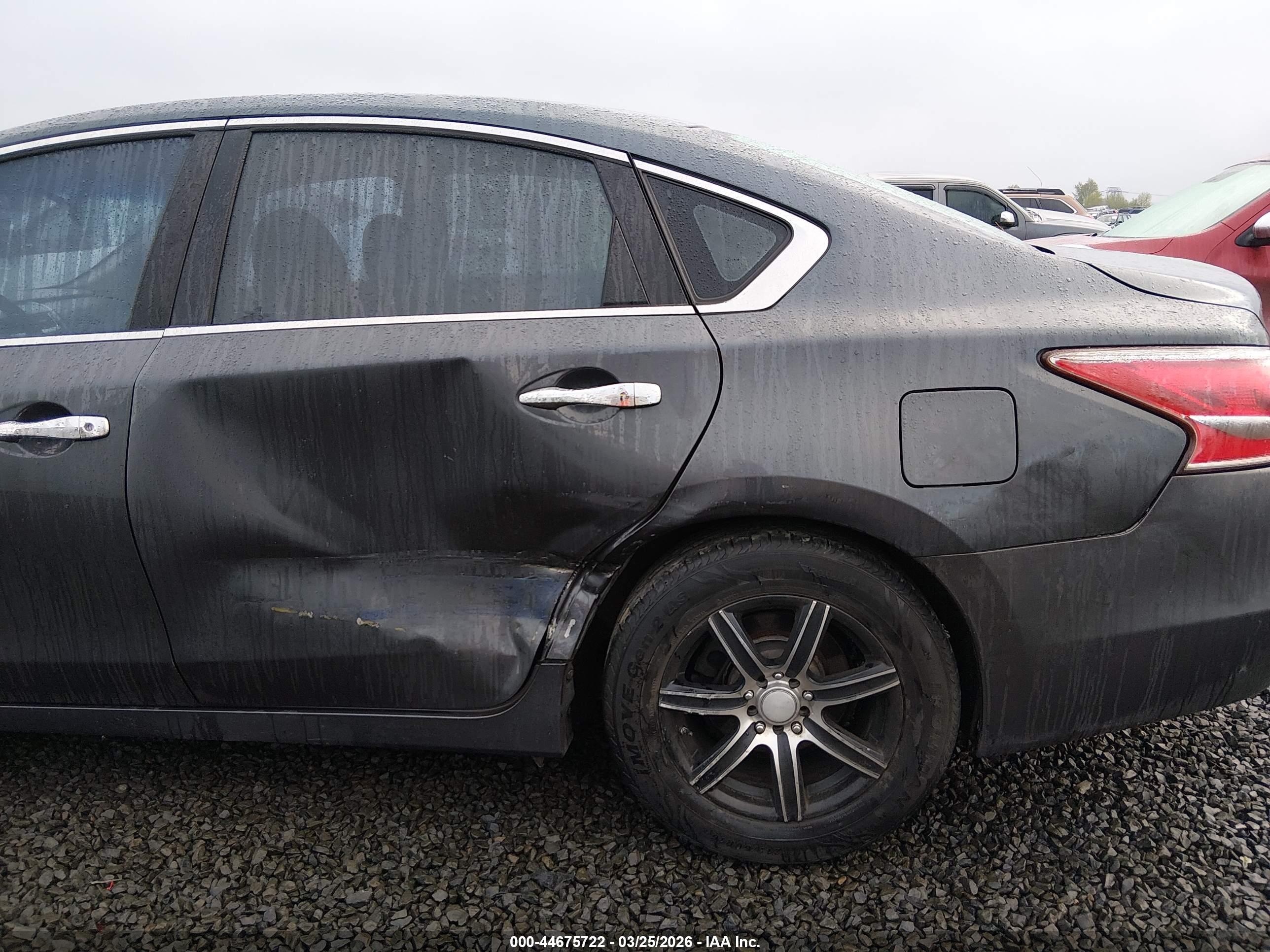 NISSAN ALTIMA image 6
