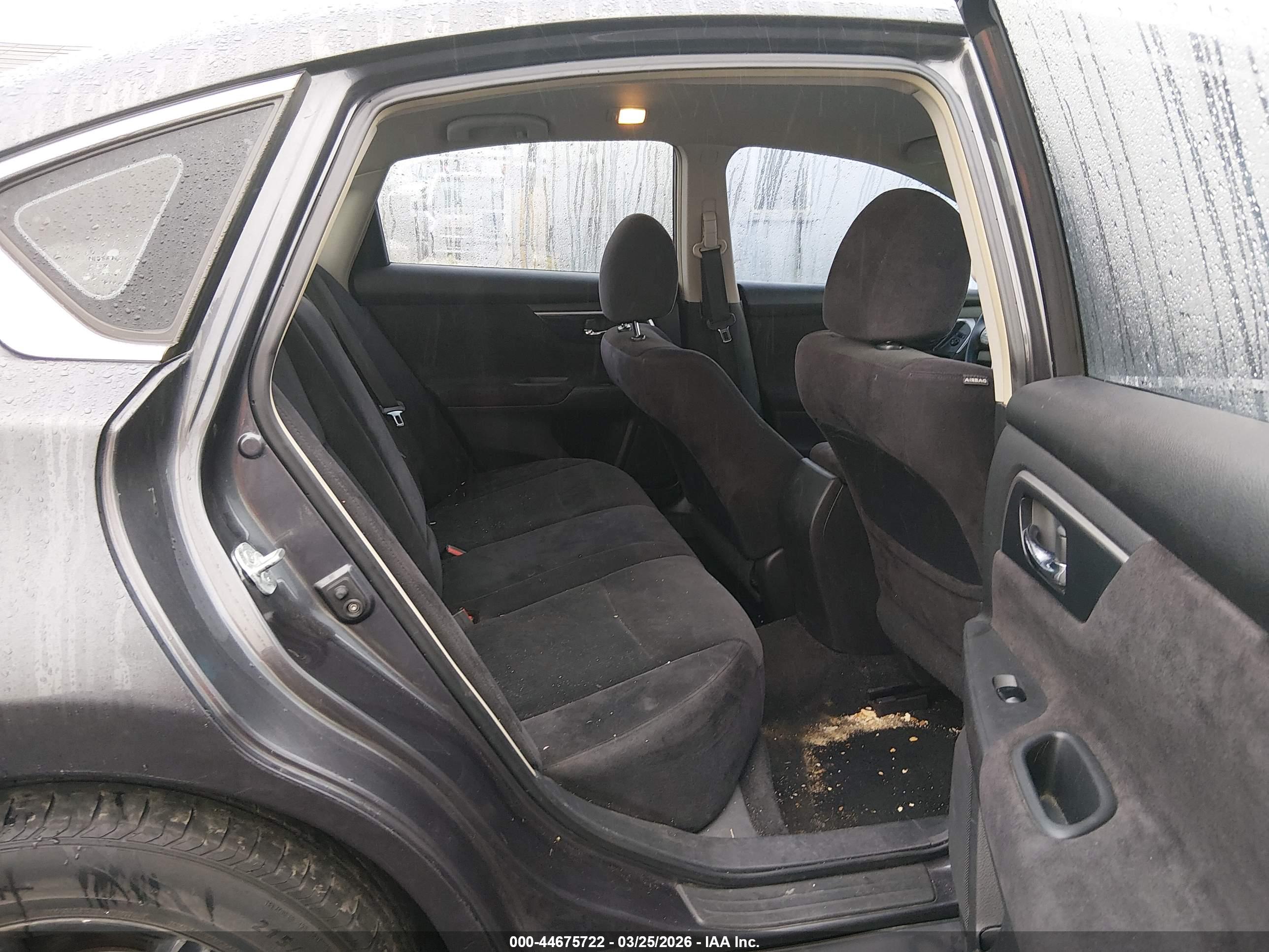 NISSAN ALTIMA image 8