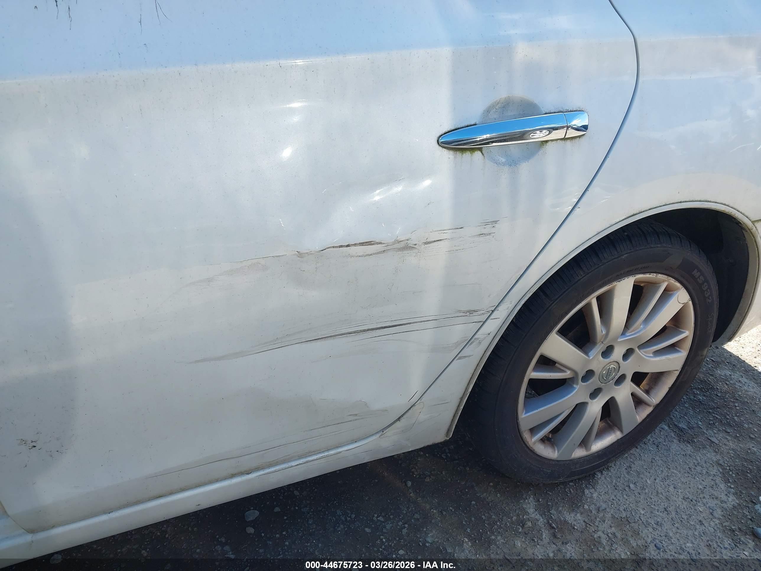 NISSAN SENTRA image 6