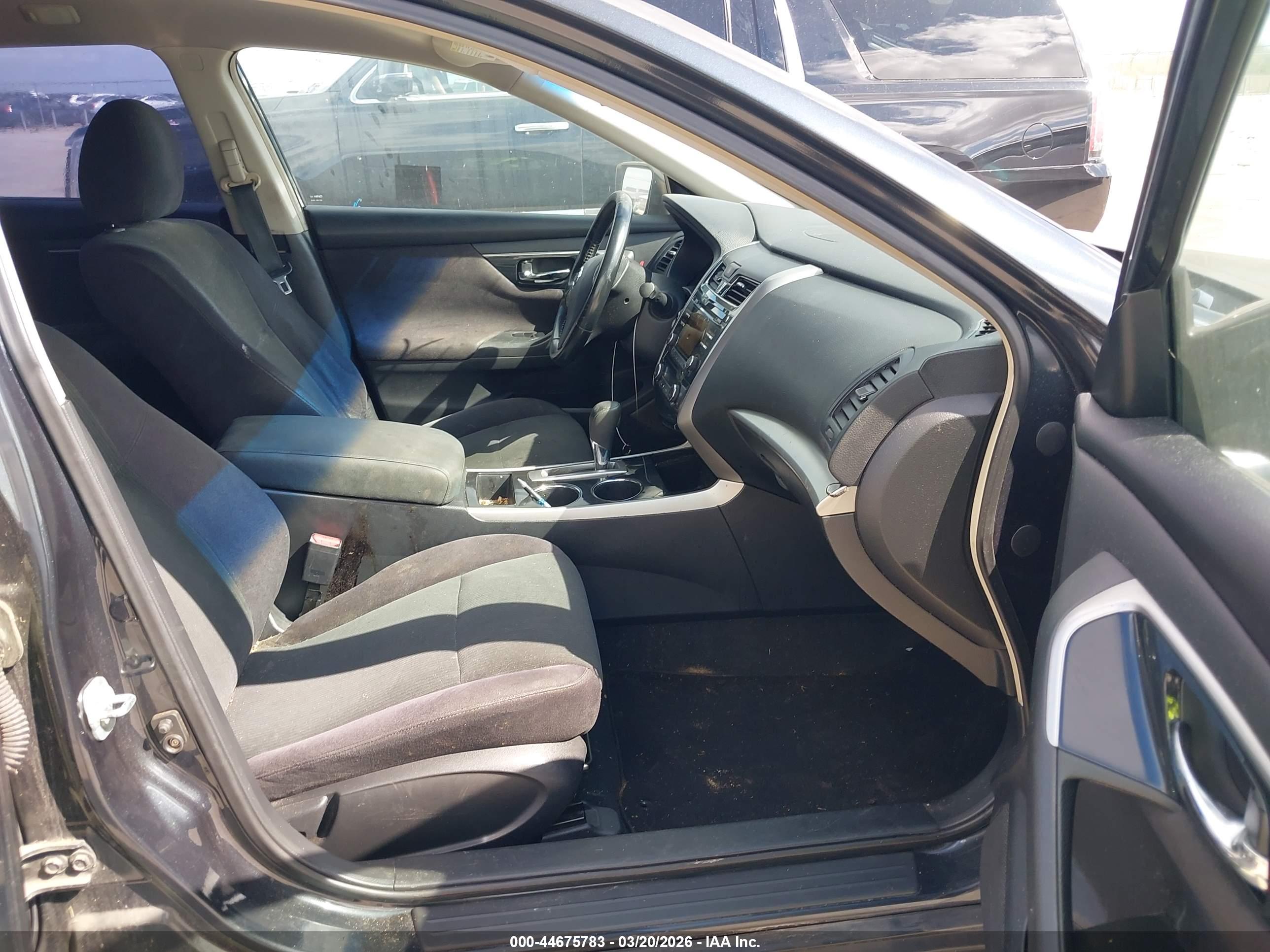 NISSAN ALTIMA image 5