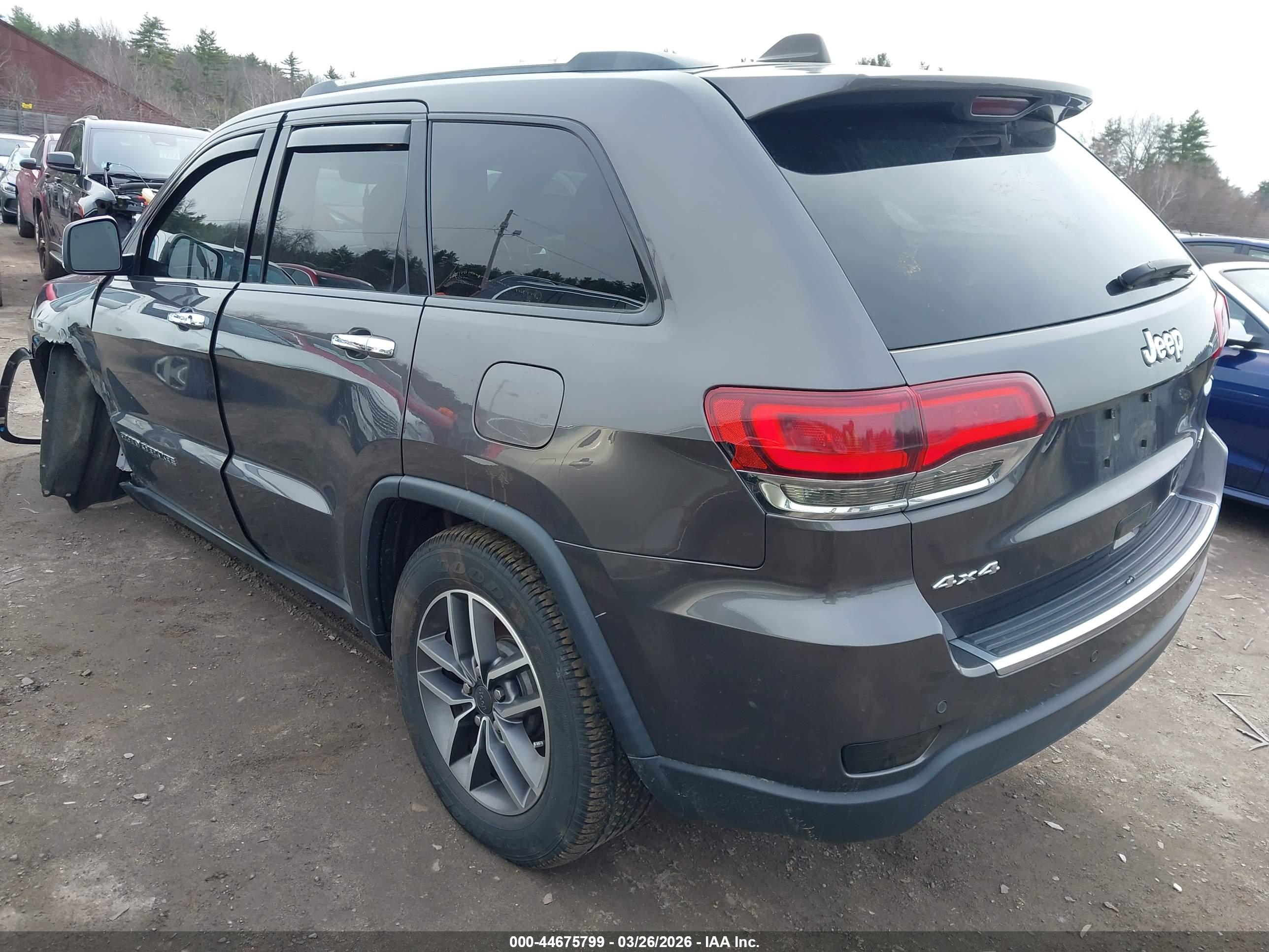 JEEP GRAND image 3