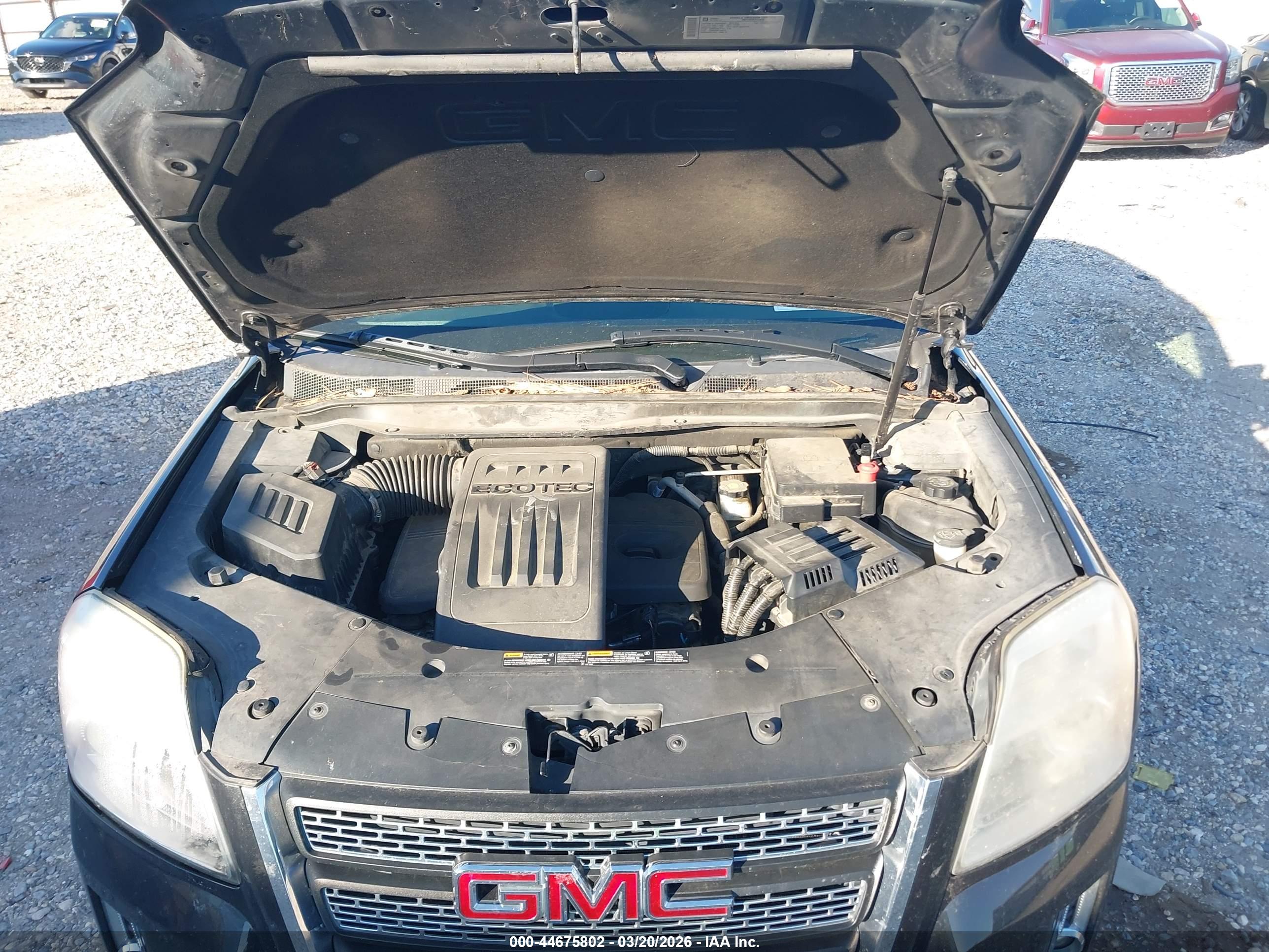 GMC TERRAIN image 10