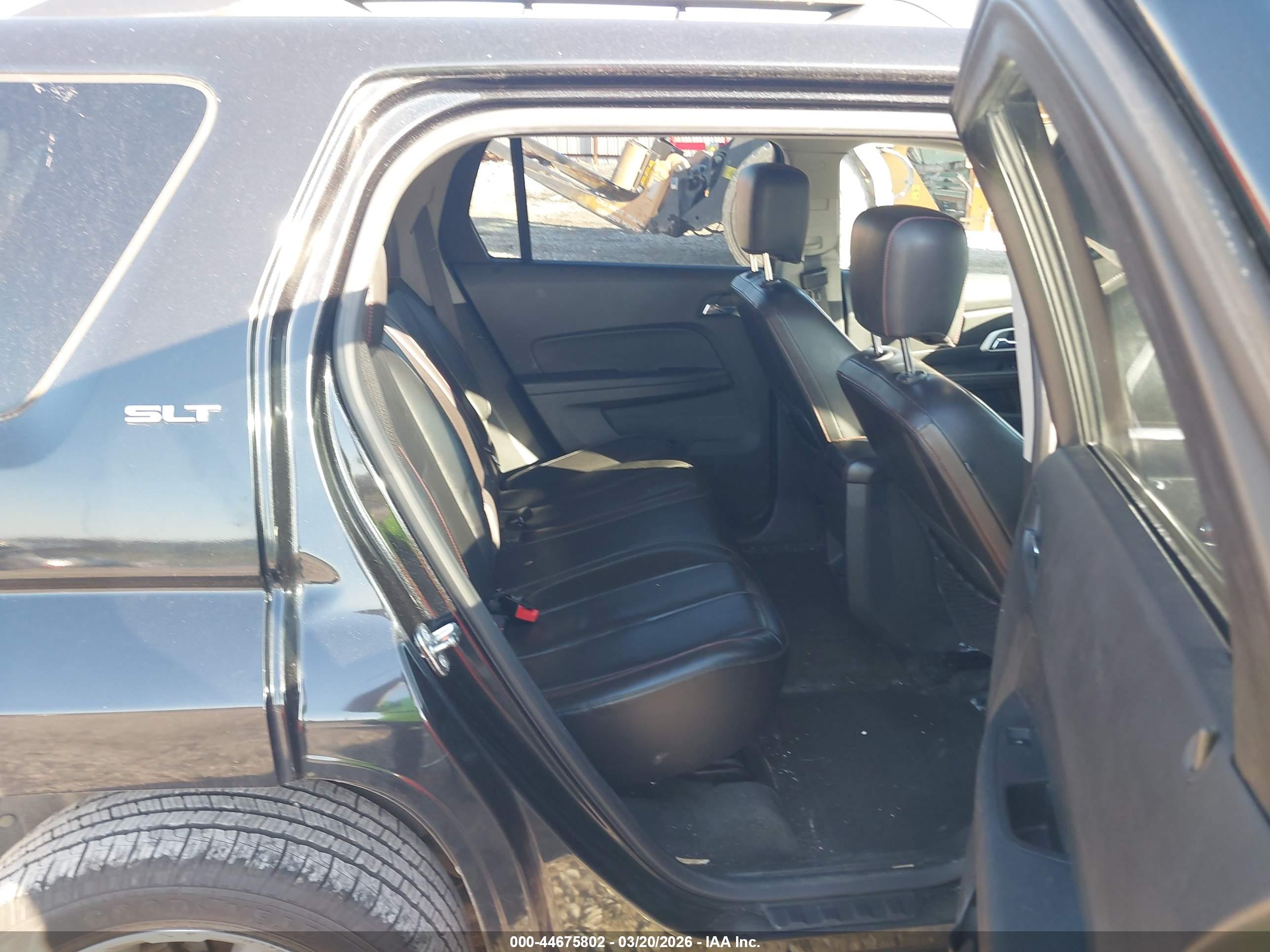 GMC TERRAIN image 8
