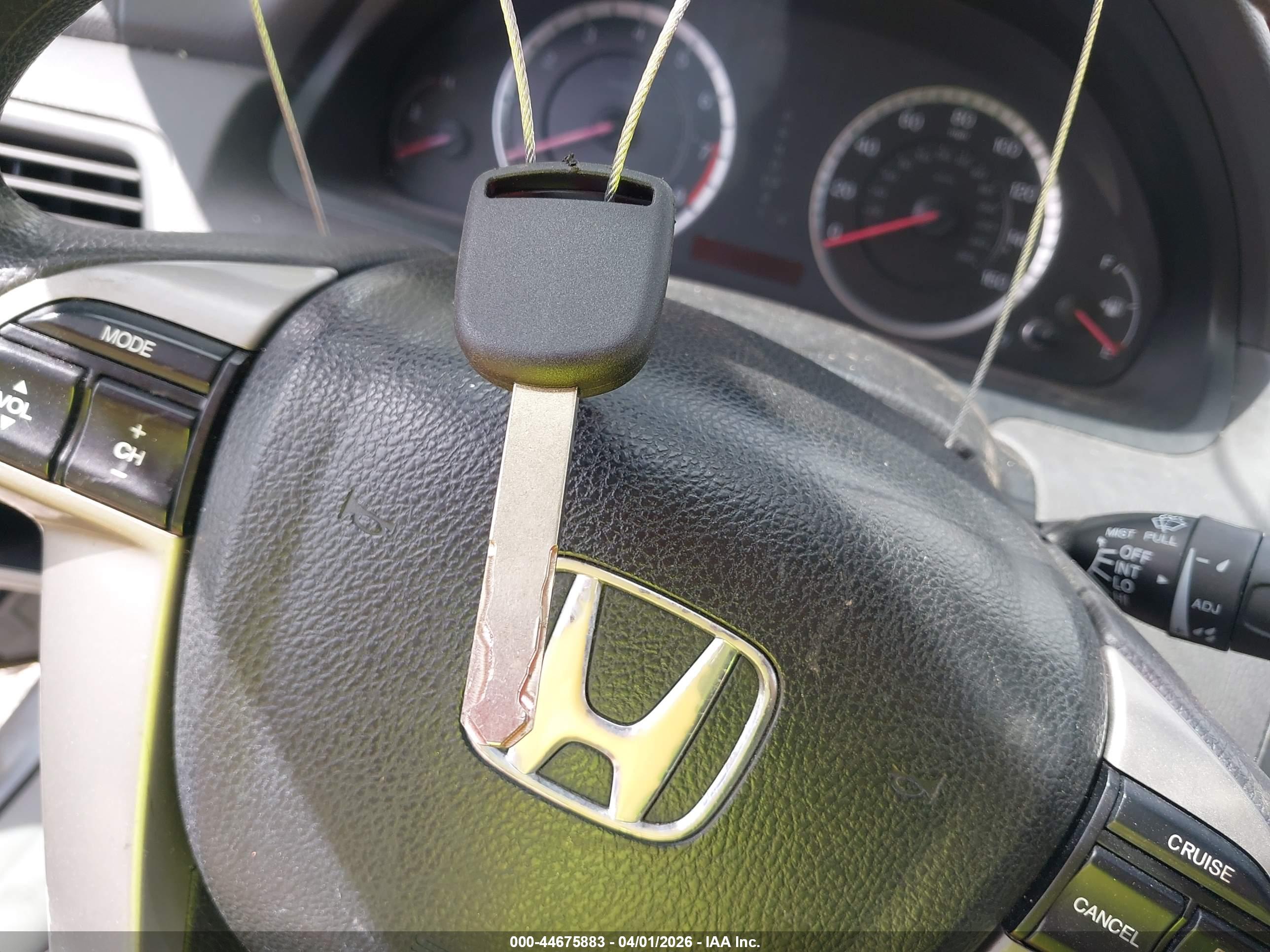 HONDA ACCORD image 11