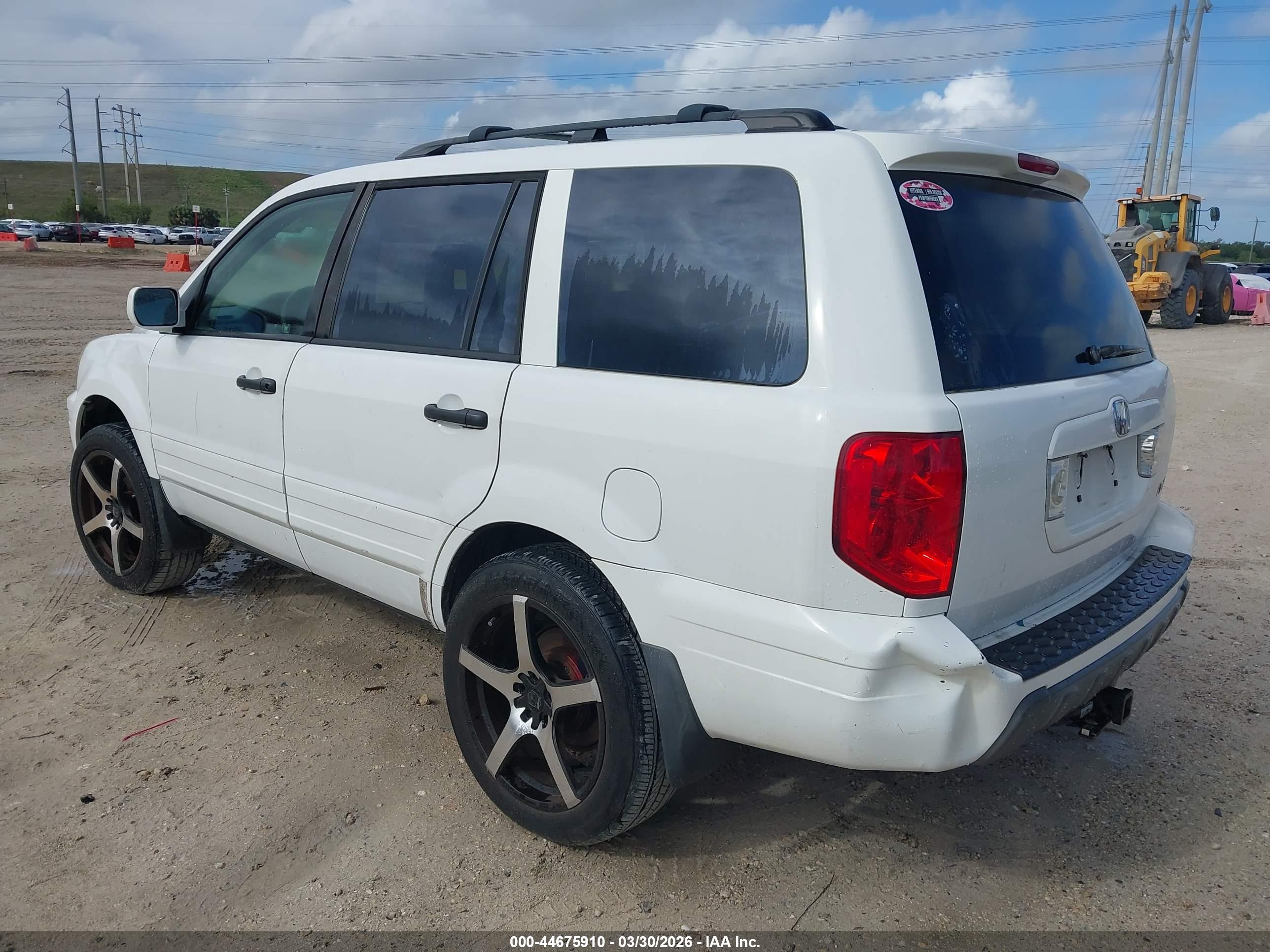 HONDA PILOT image 3