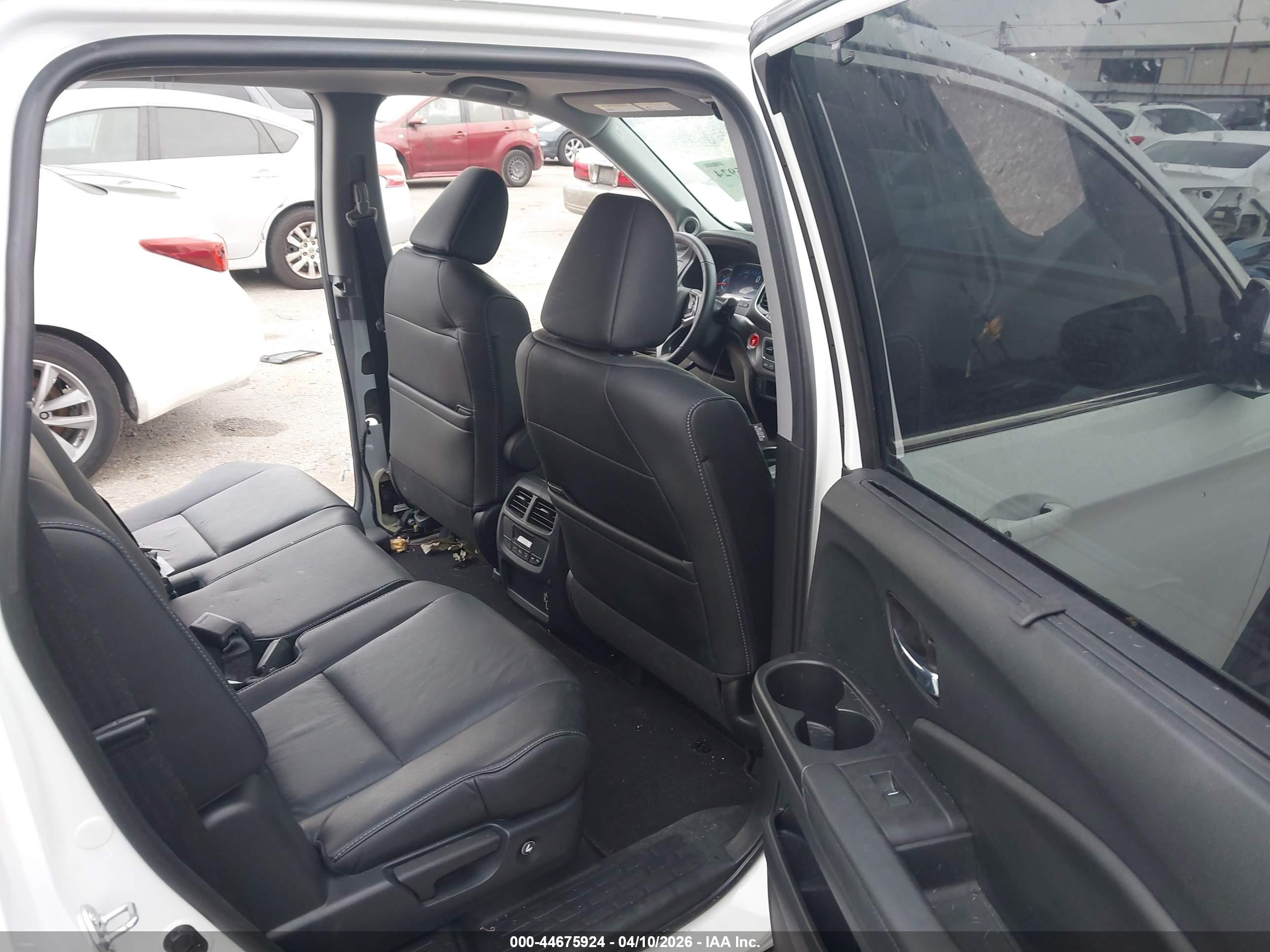 HONDA PILOT image 8