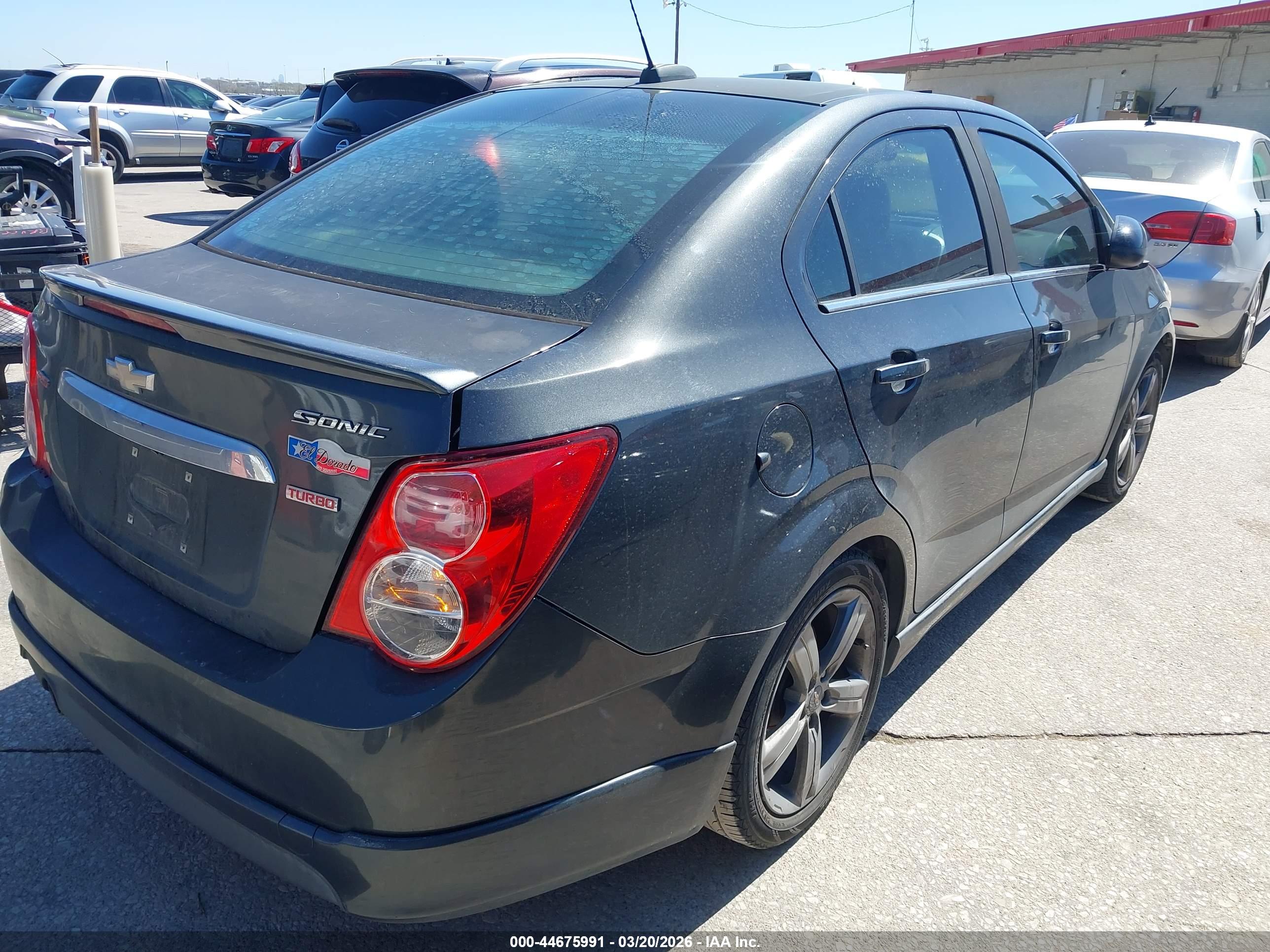 CHEVROLET SONIC image 4