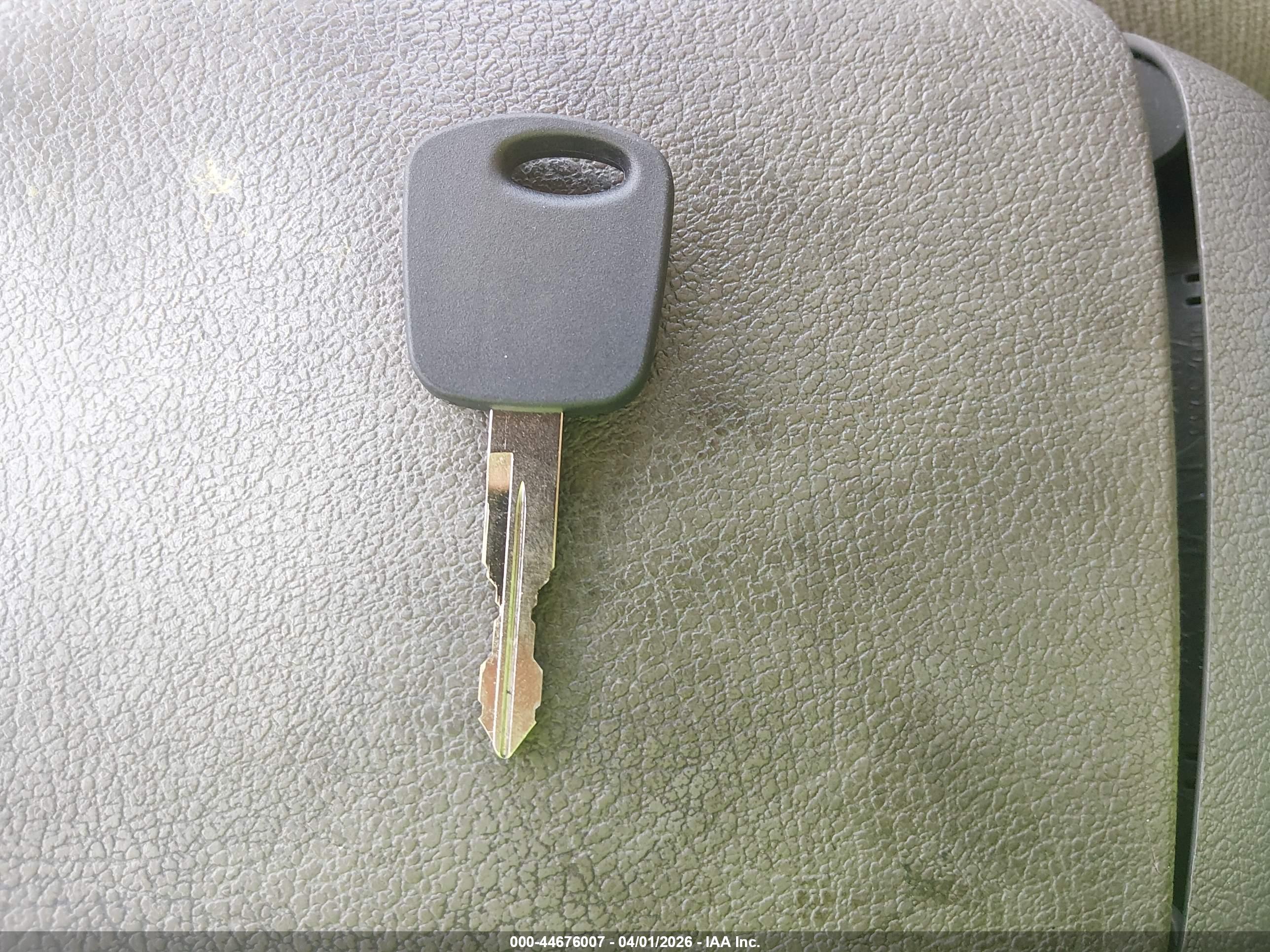FORD ESCAPE image 11