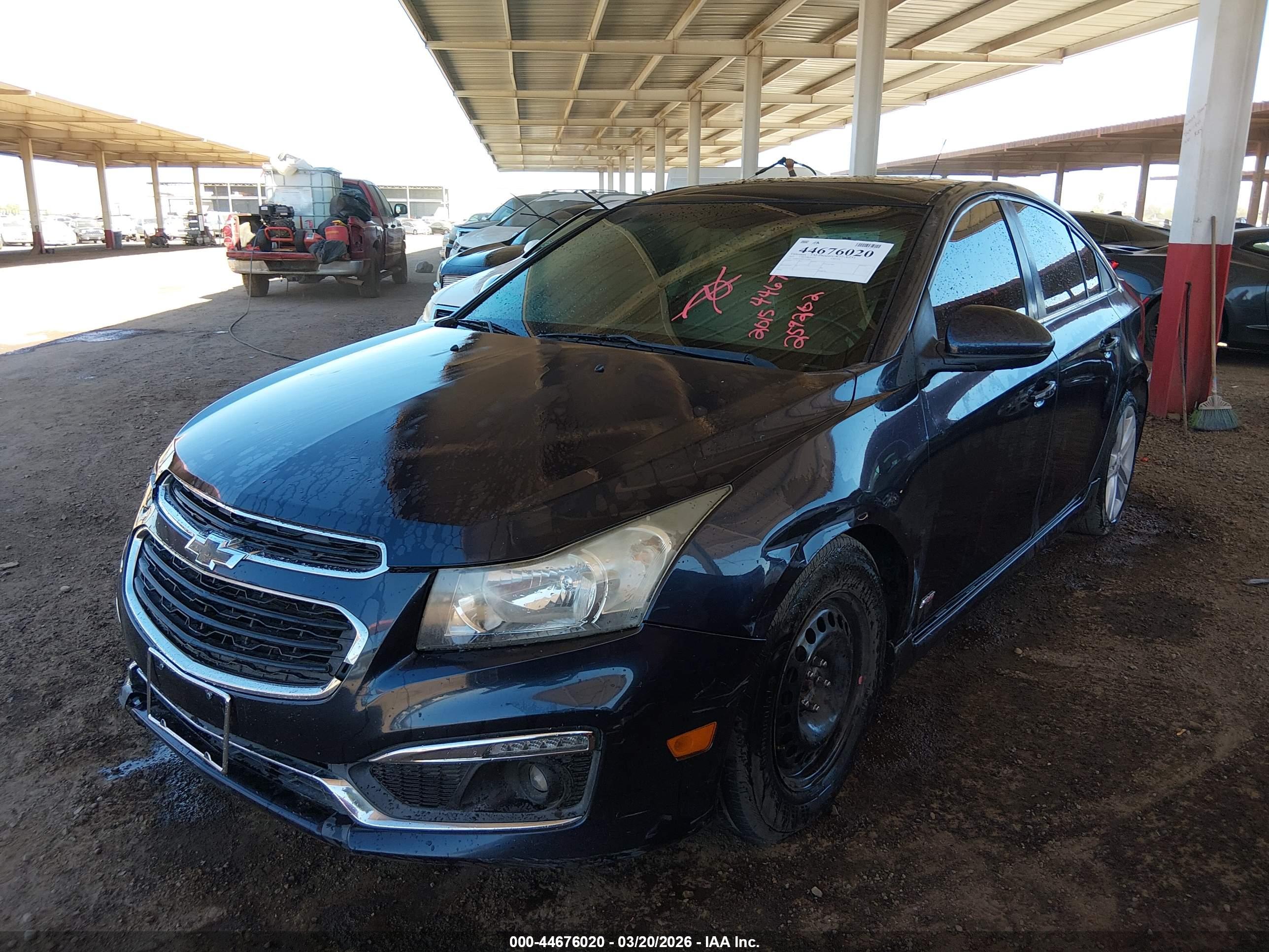 CHEVROLET CRUZE image 2
