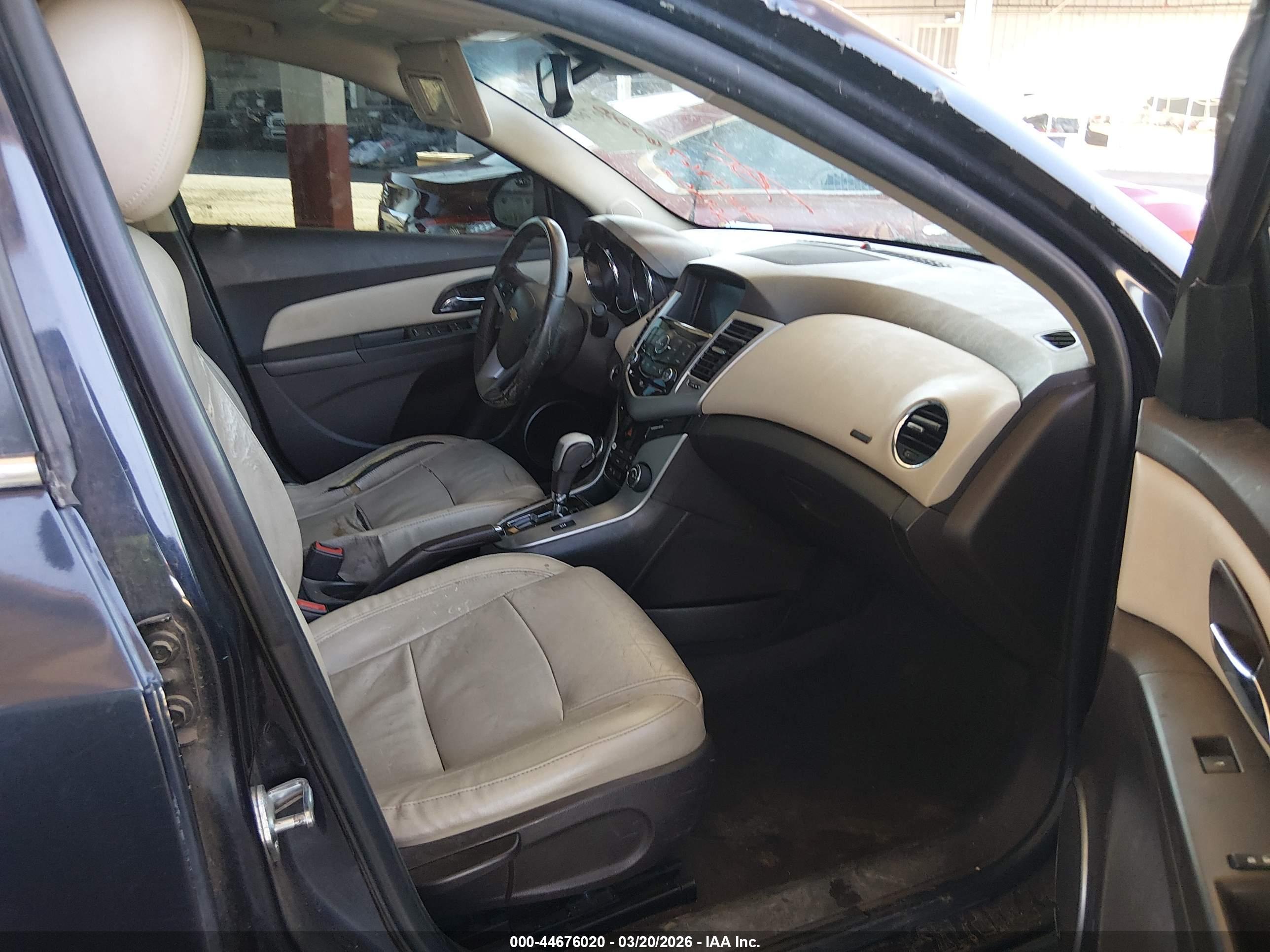 CHEVROLET CRUZE image 5