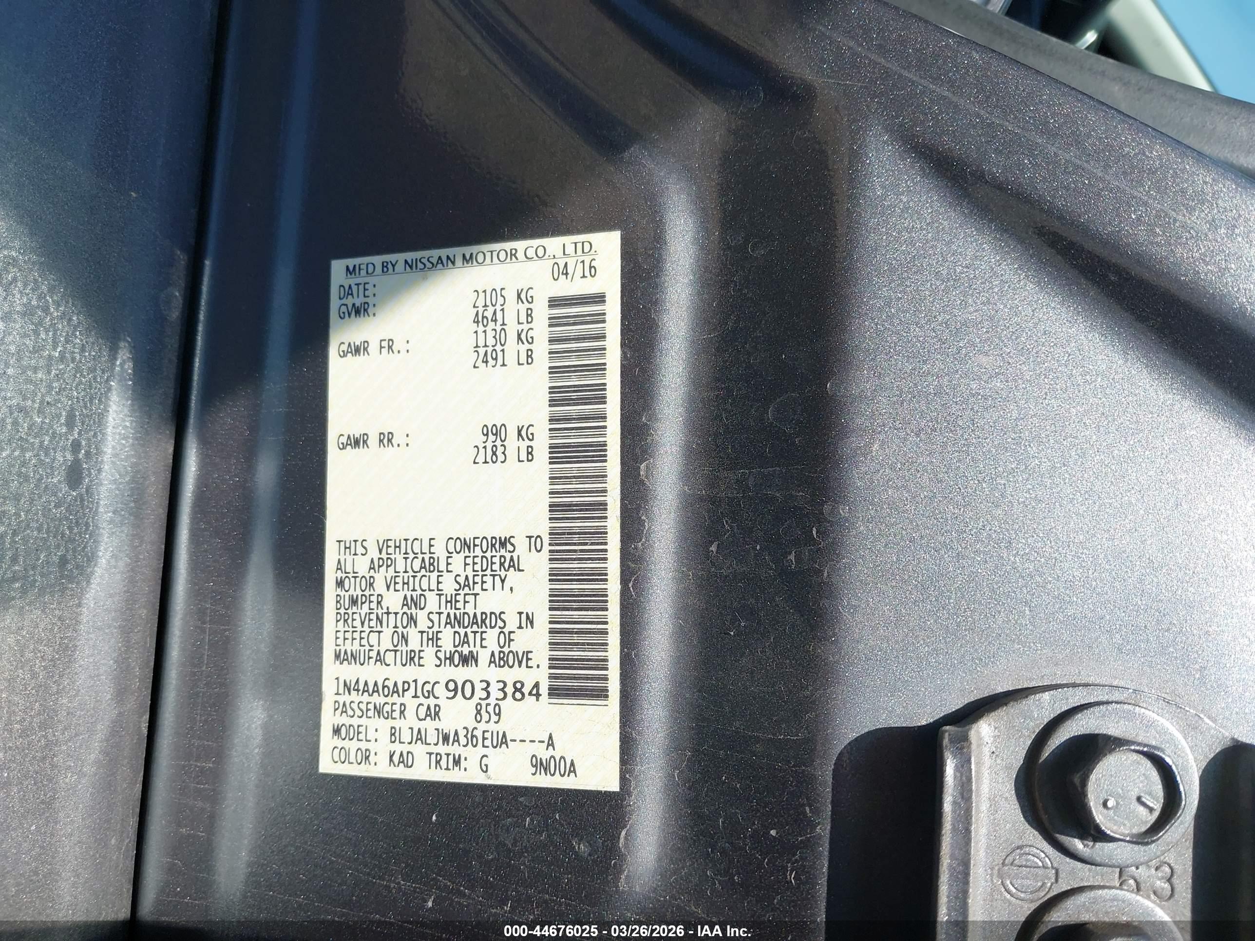NISSAN MAXIMA image 9
