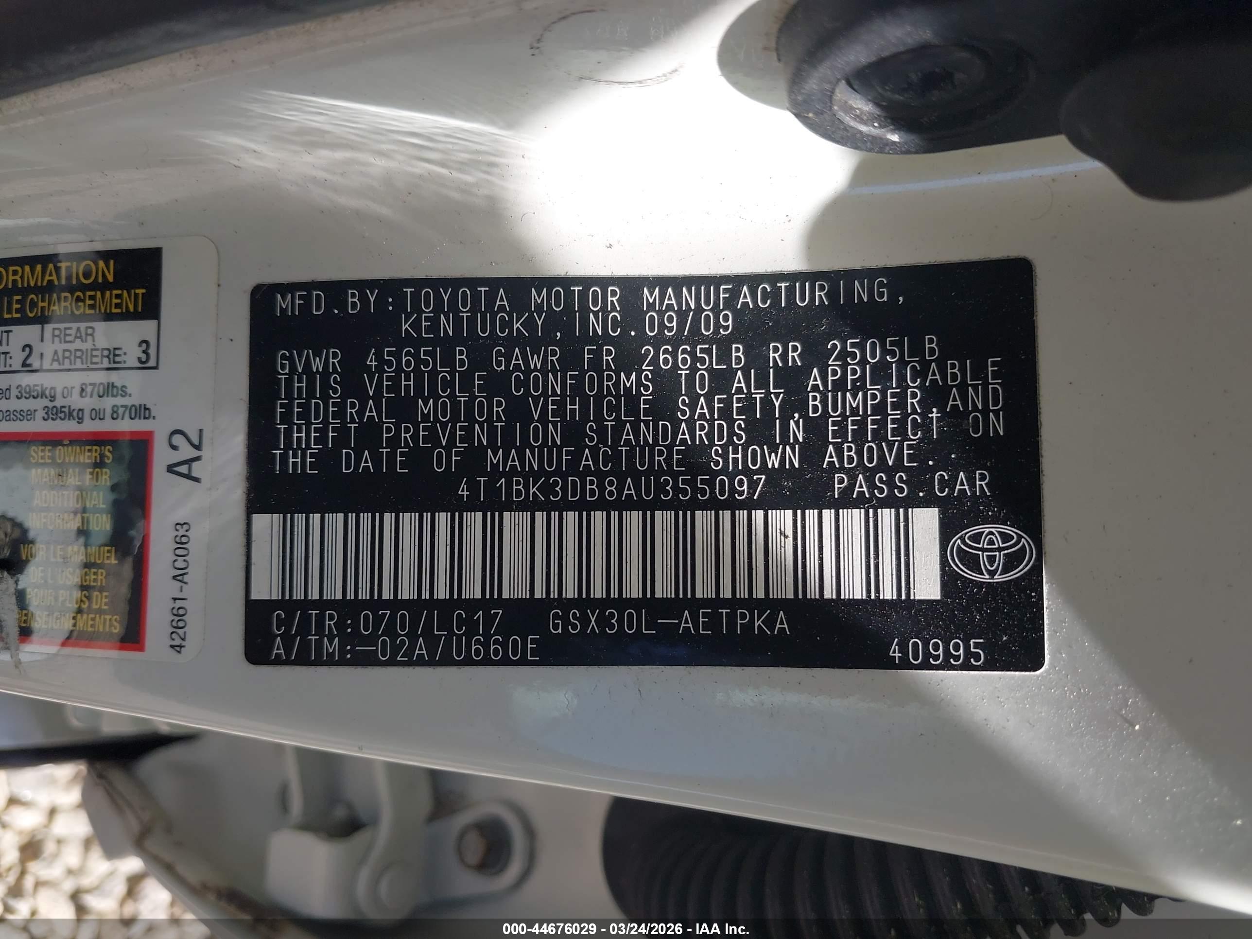 TOYOTA AVALON image 9