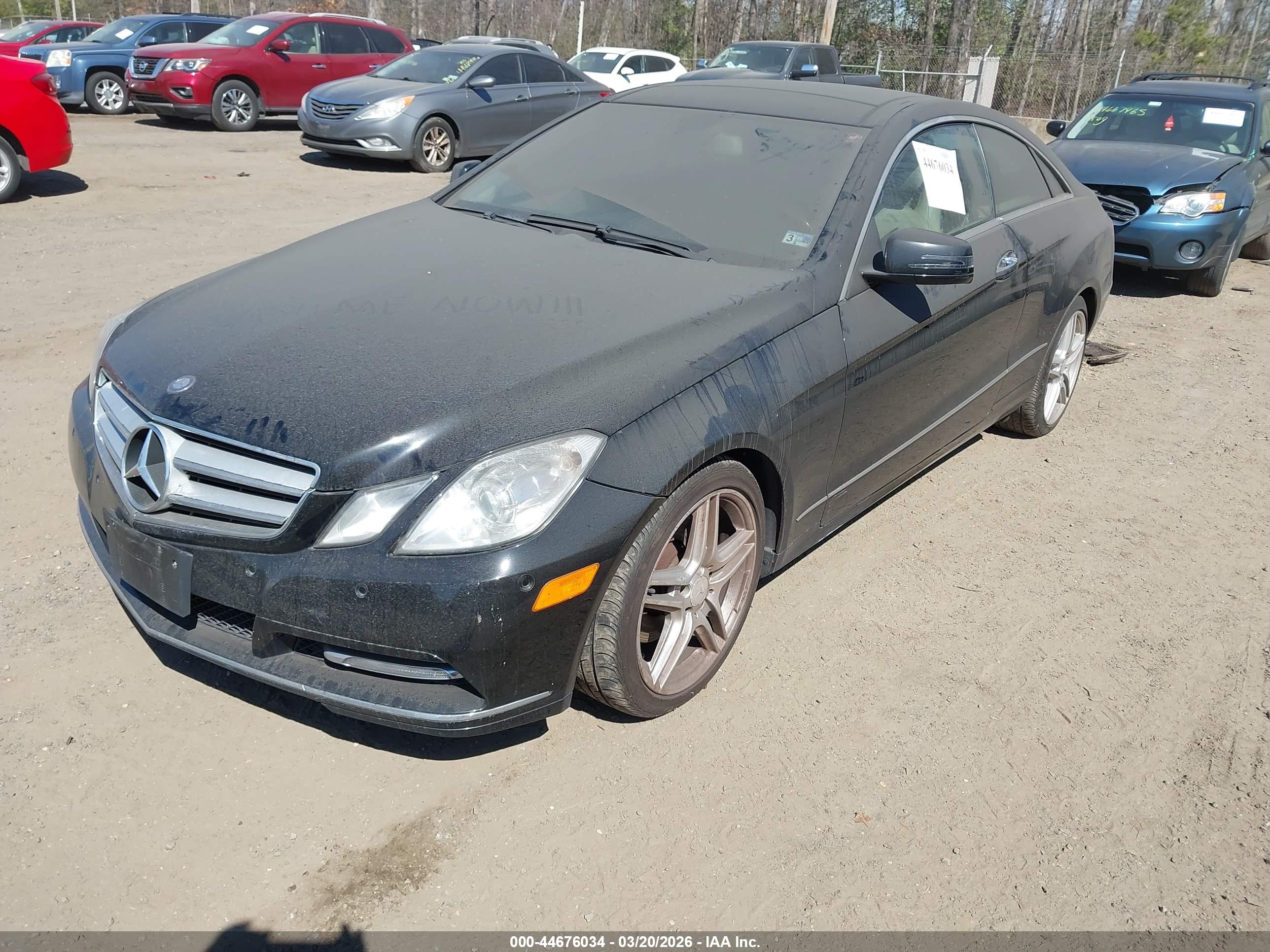 MERCEDES-BENZ E image 2