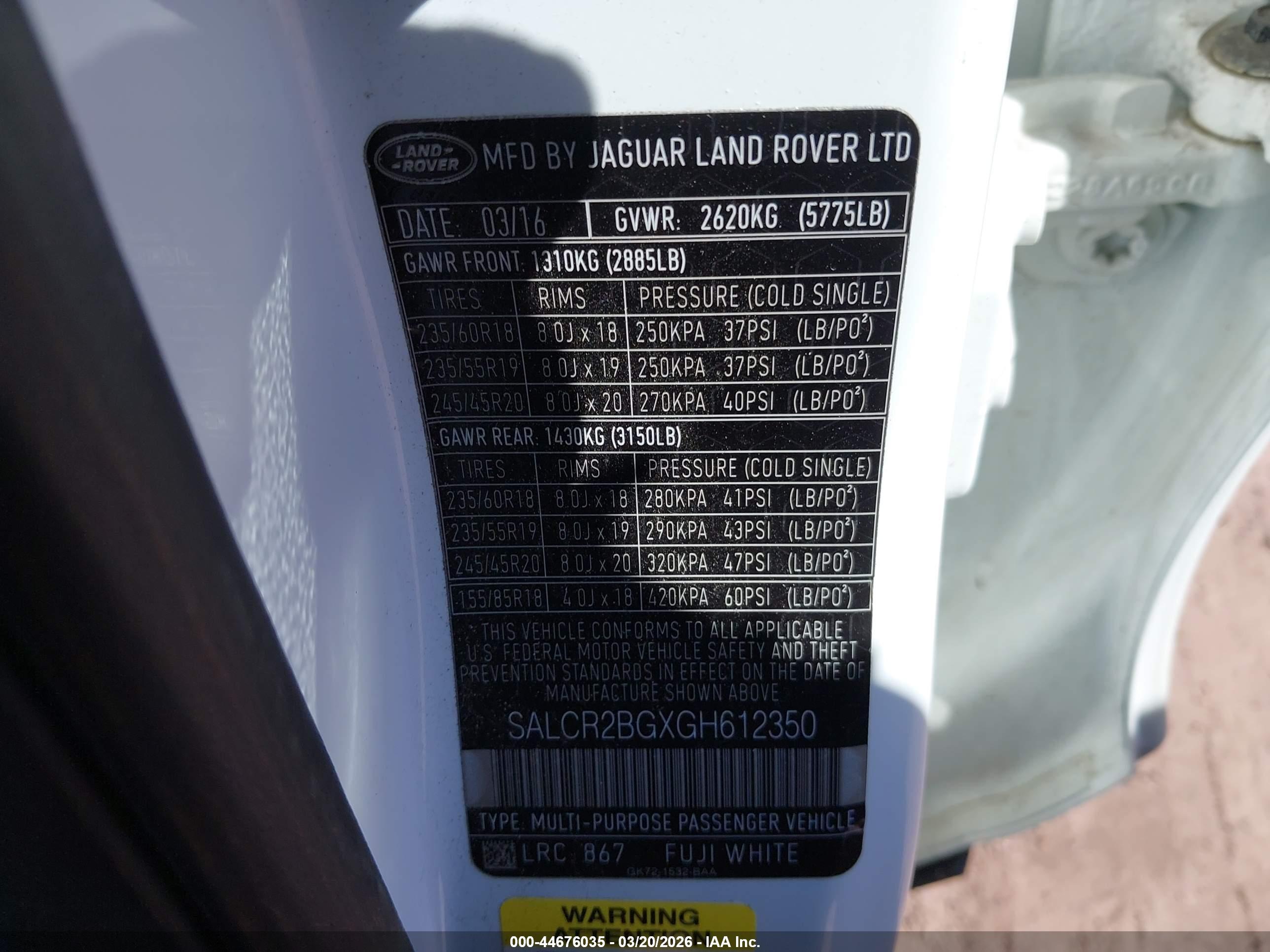 LAND ROVER image 9