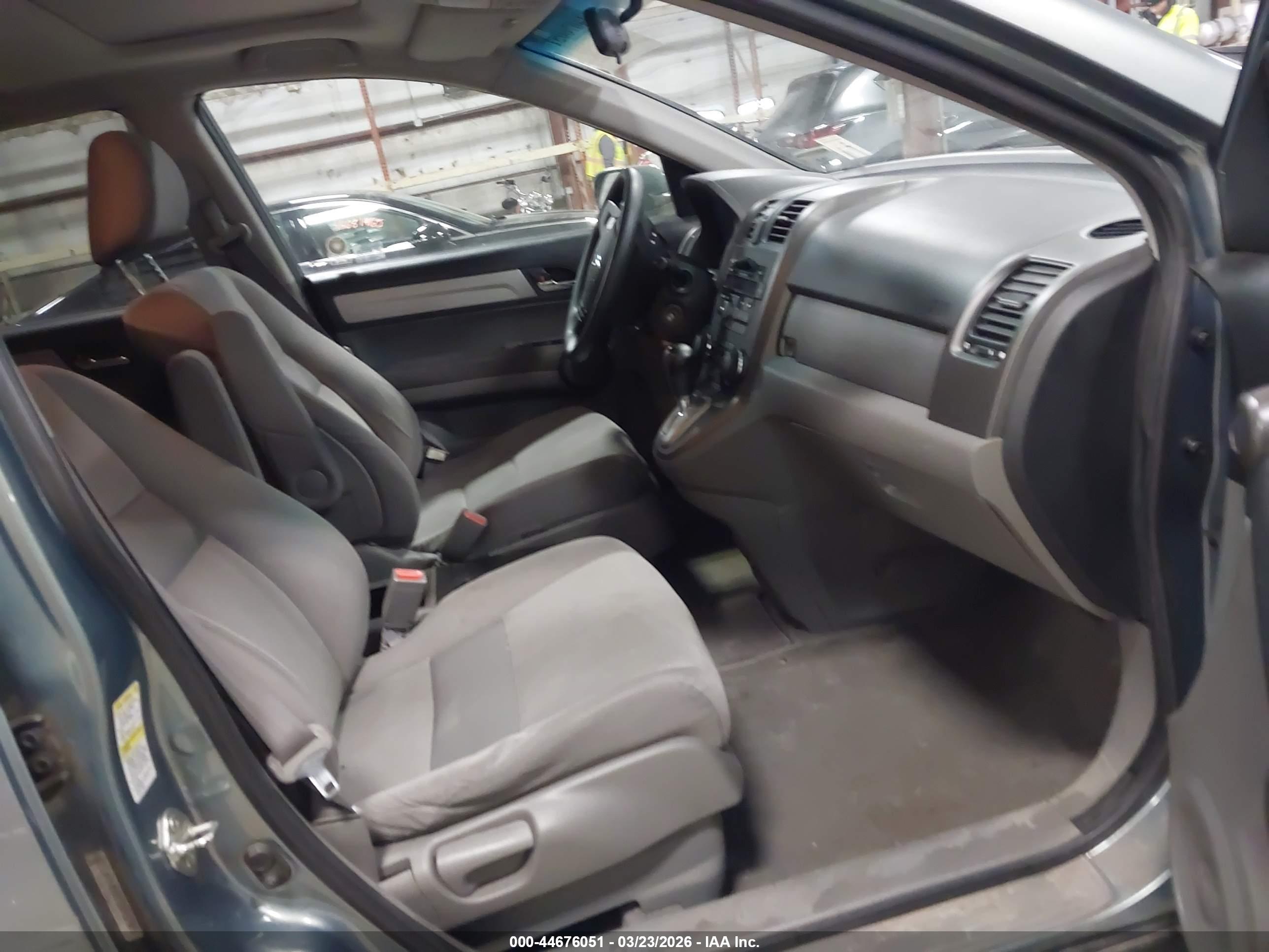HONDA CR-V image 5