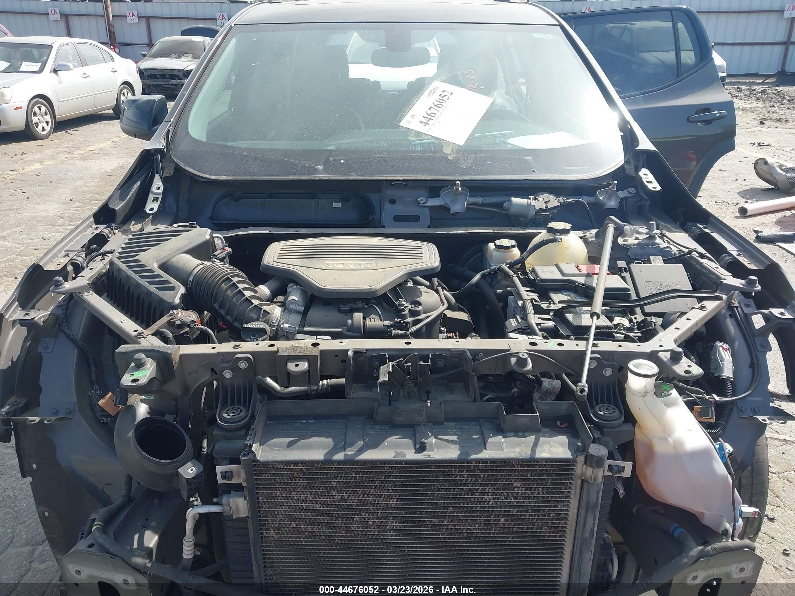 GMC ACADIA image 10
