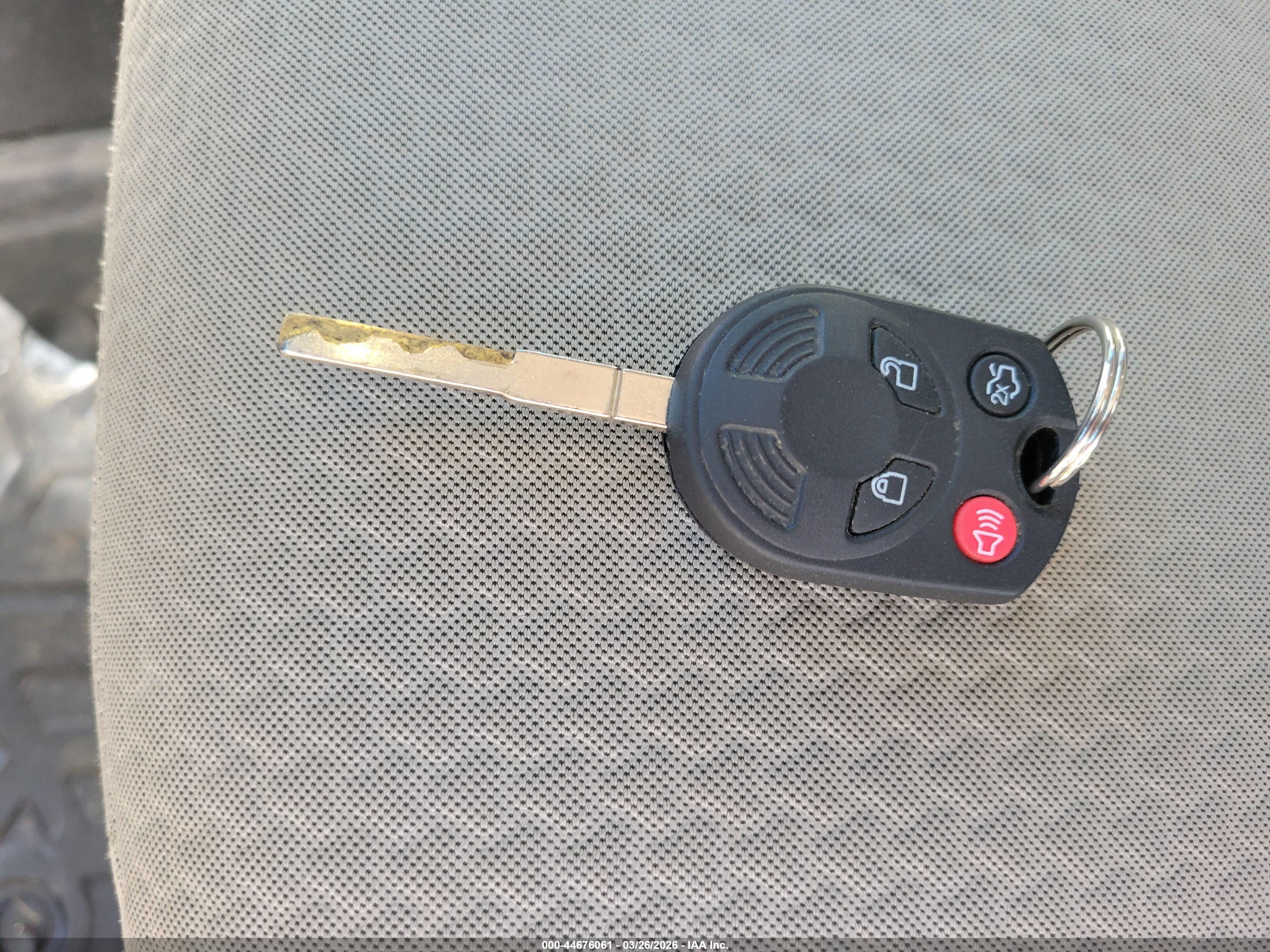 FORD ESCAPE image 11