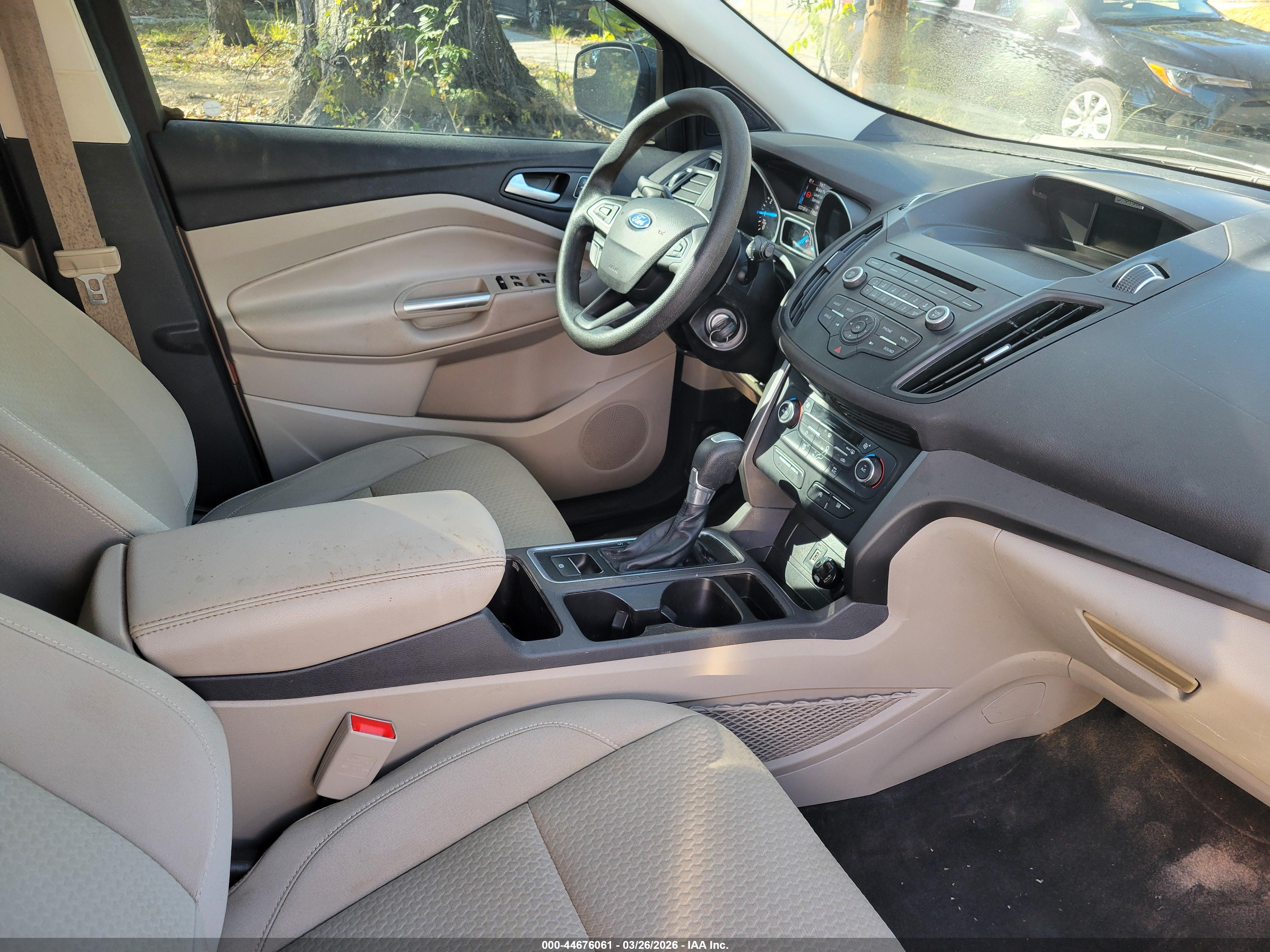 FORD ESCAPE image 5