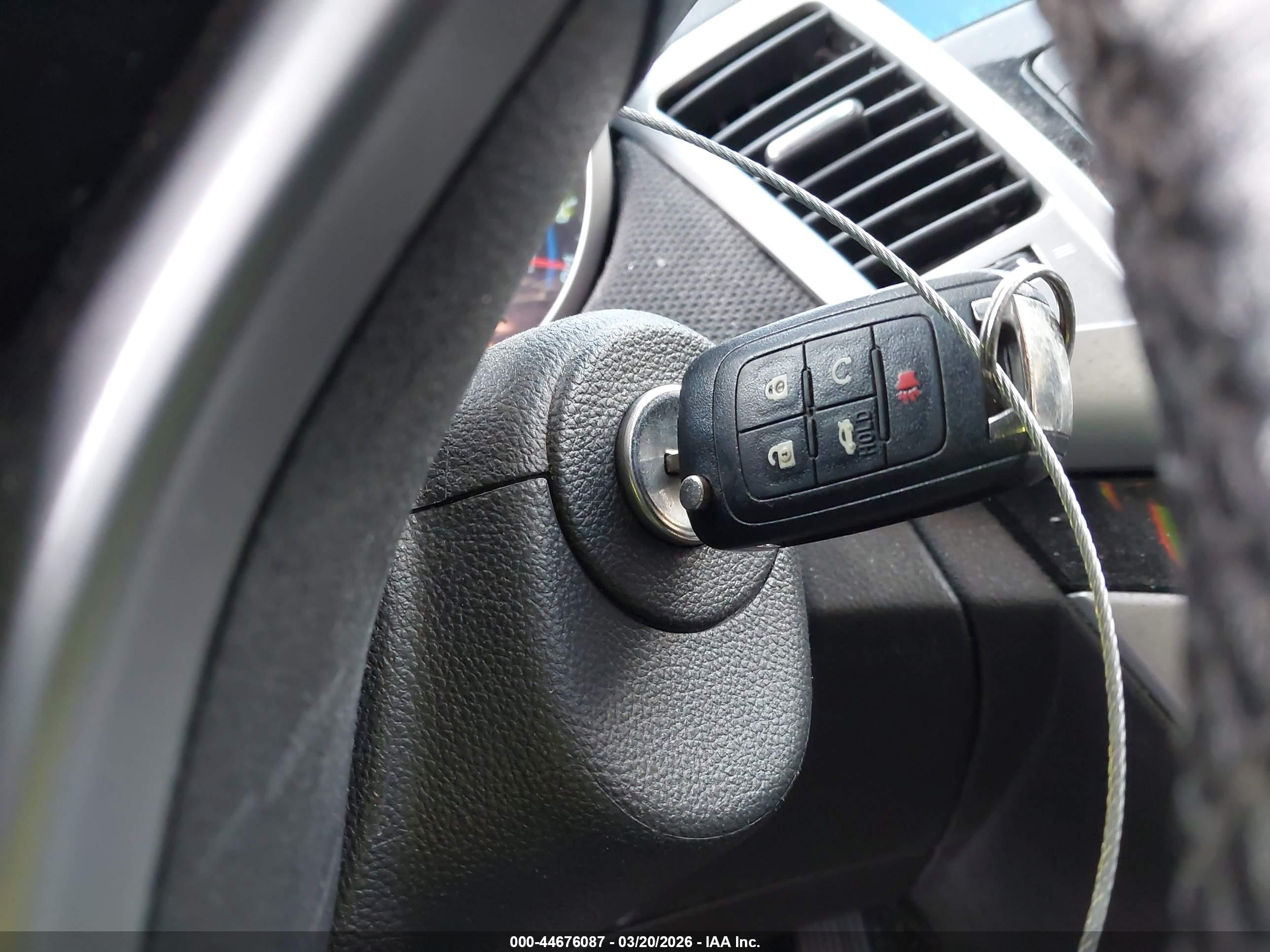 CHEVROLET CRUZE image 11