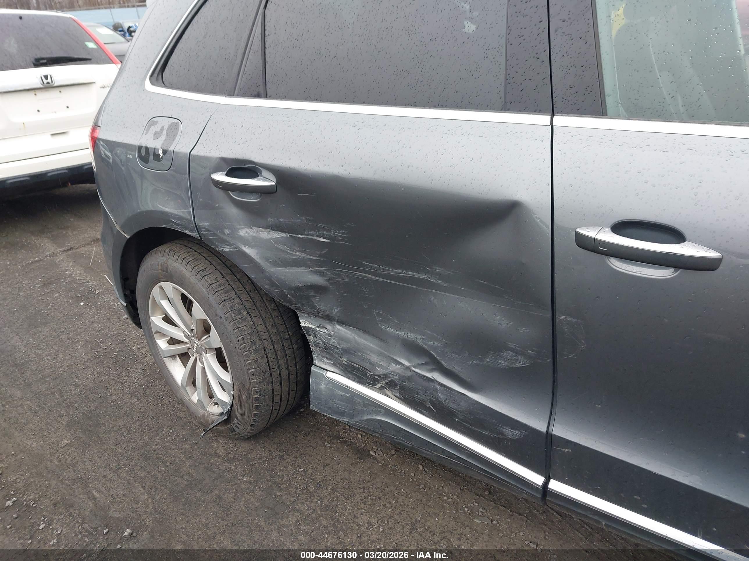 AUDI Q5 image 6