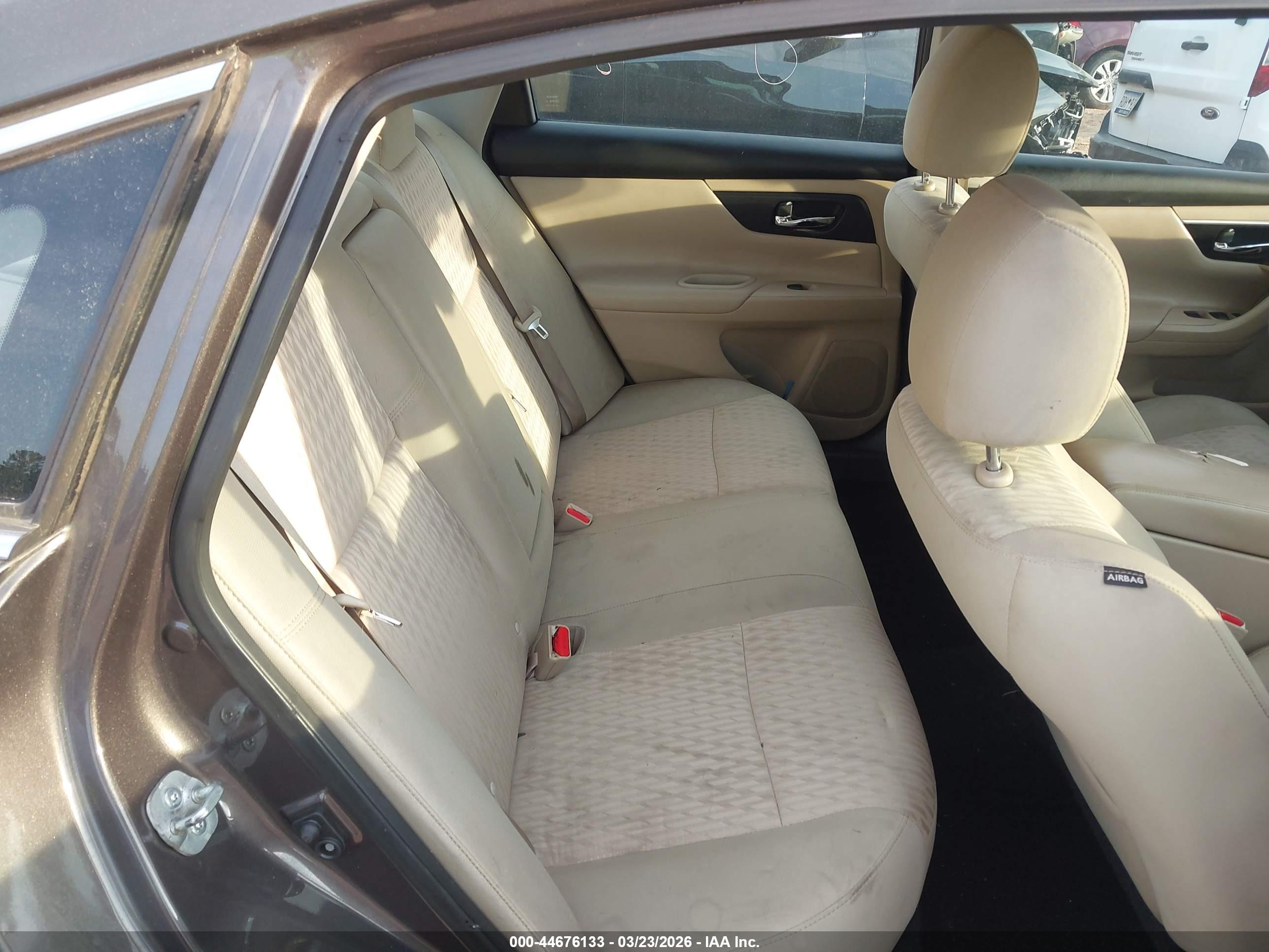 NISSAN ALTIMA image 8
