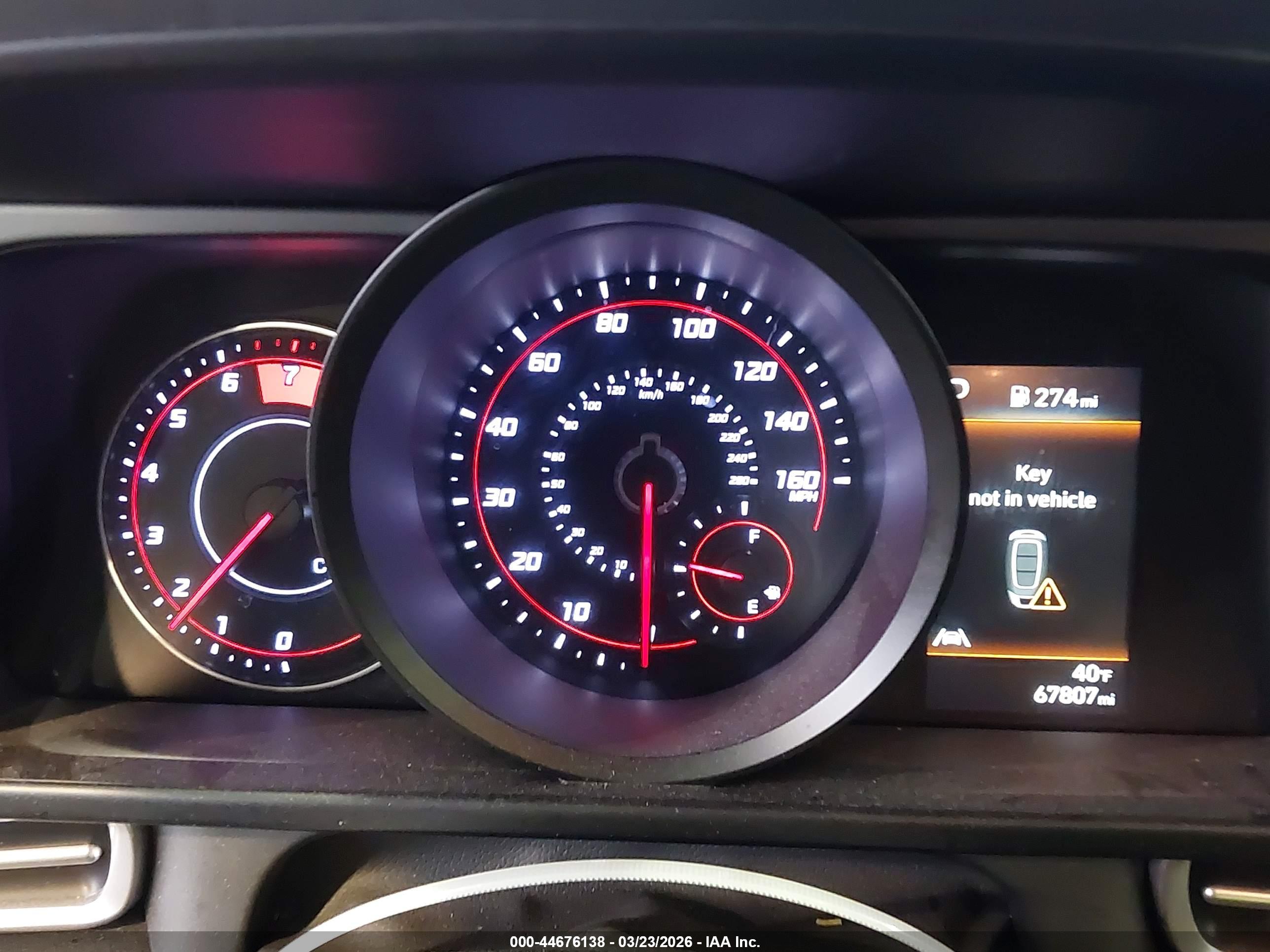 HYUNDAI ELANTRA image 7